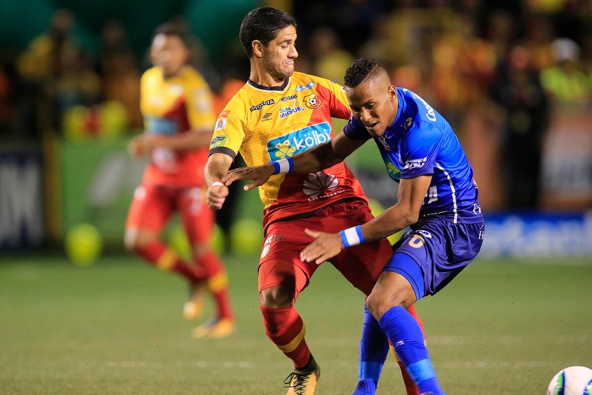 Historic! Perez Zeledon is crowned champion against the powerful Herediano.