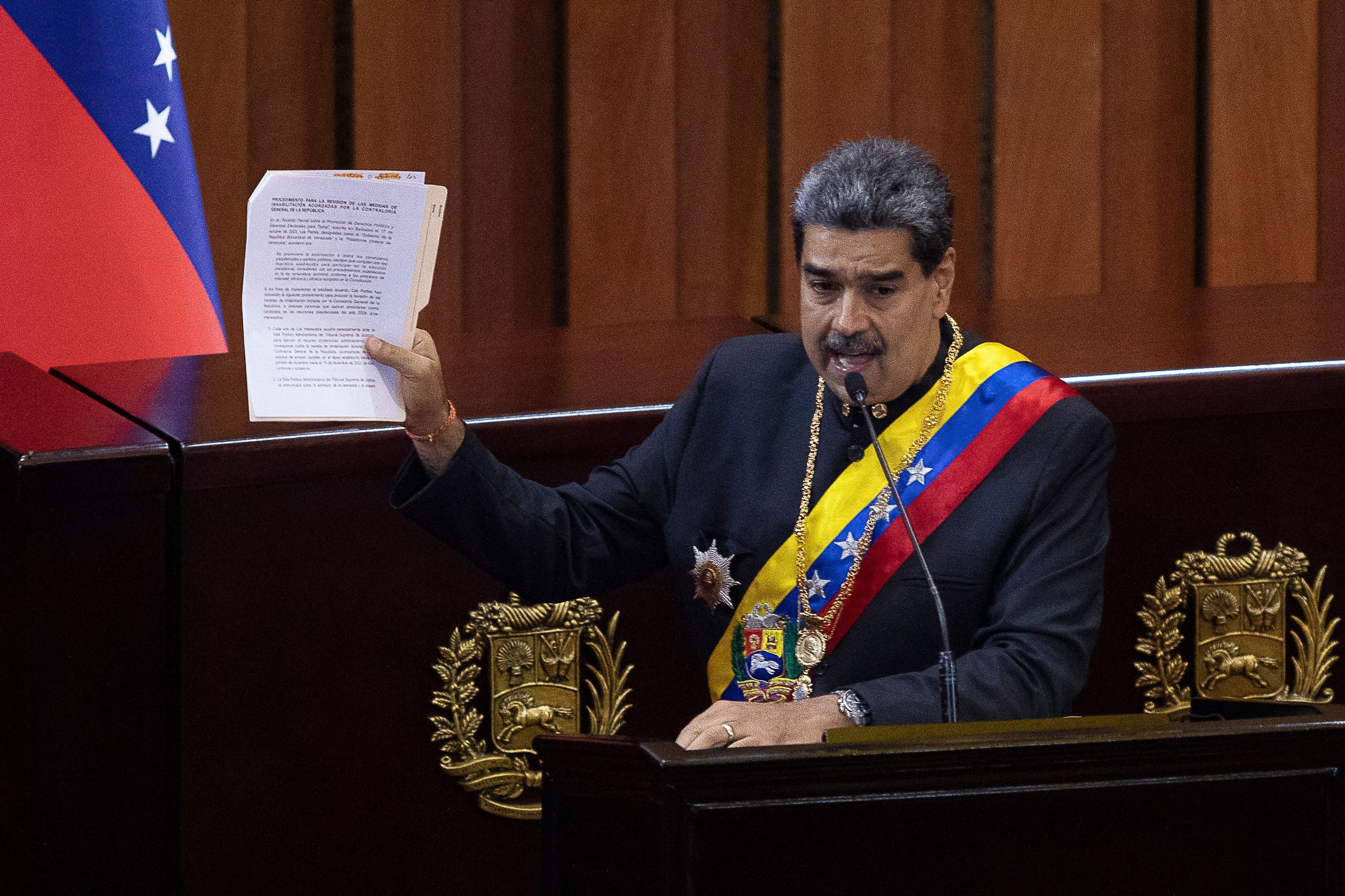 La oposición denuncia que Nicolás Maduro está utlizando las instituciones estatales para perpetuarse en el poder. Pedro Rances Mattey/AFP