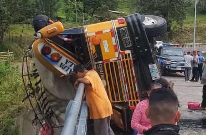 16 personas fallecieron en Niaragua en un accidente de tránsito. Foto: Cortesía.