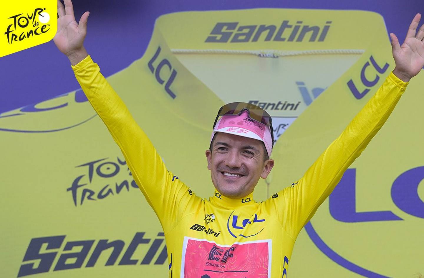 Richard Carapaz hizo más historia al ser el primer ecuatoriano en subir al podio como líder general del Tour de Francia.