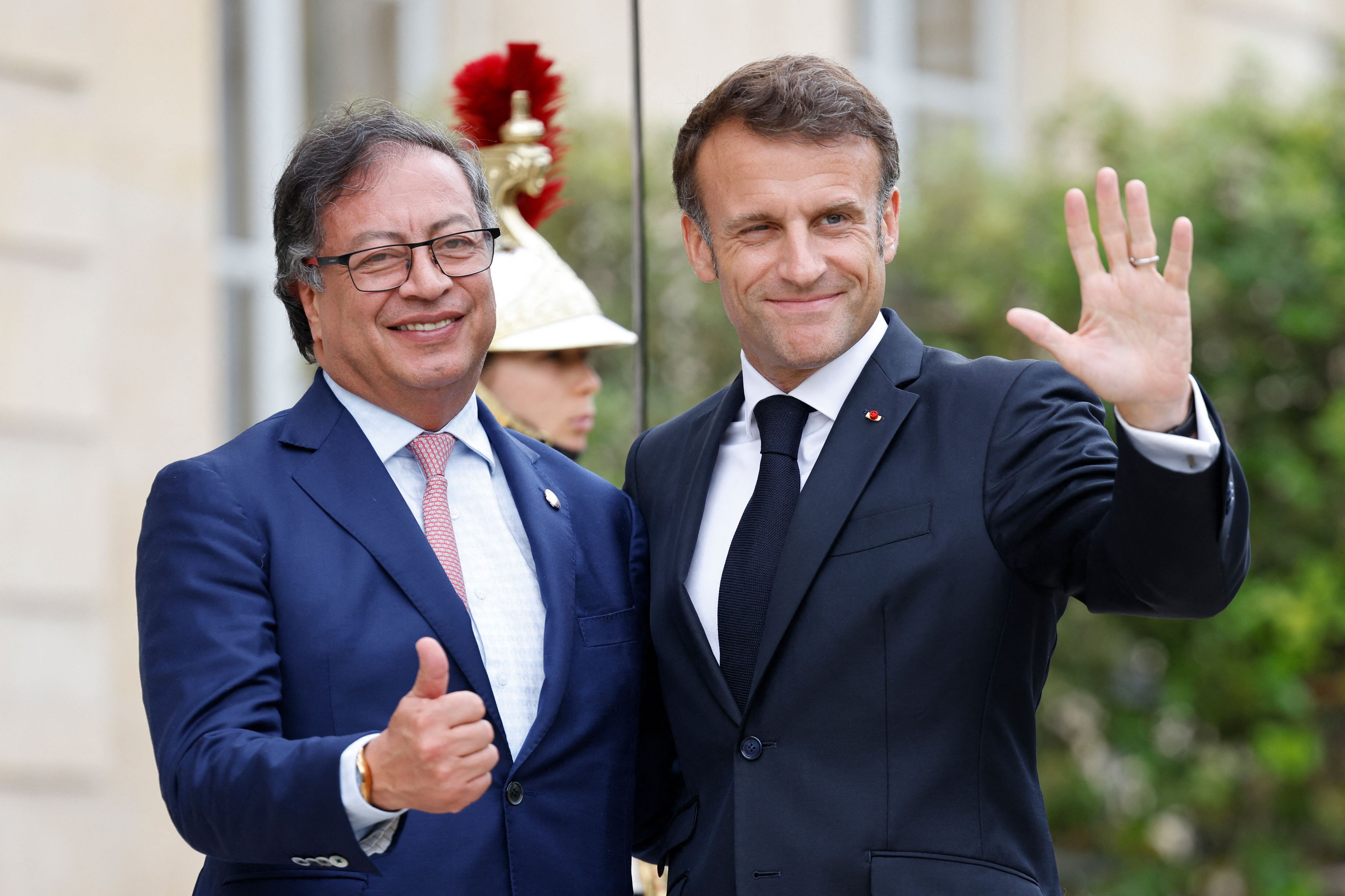 El presidente colombiano, Gustavo Petro, abogó este jueves en París ante la comunidad internacional por un “plan Marshall contra la crisis climática”, Emmanuel Macron también se involucra en temas de cambio climático.