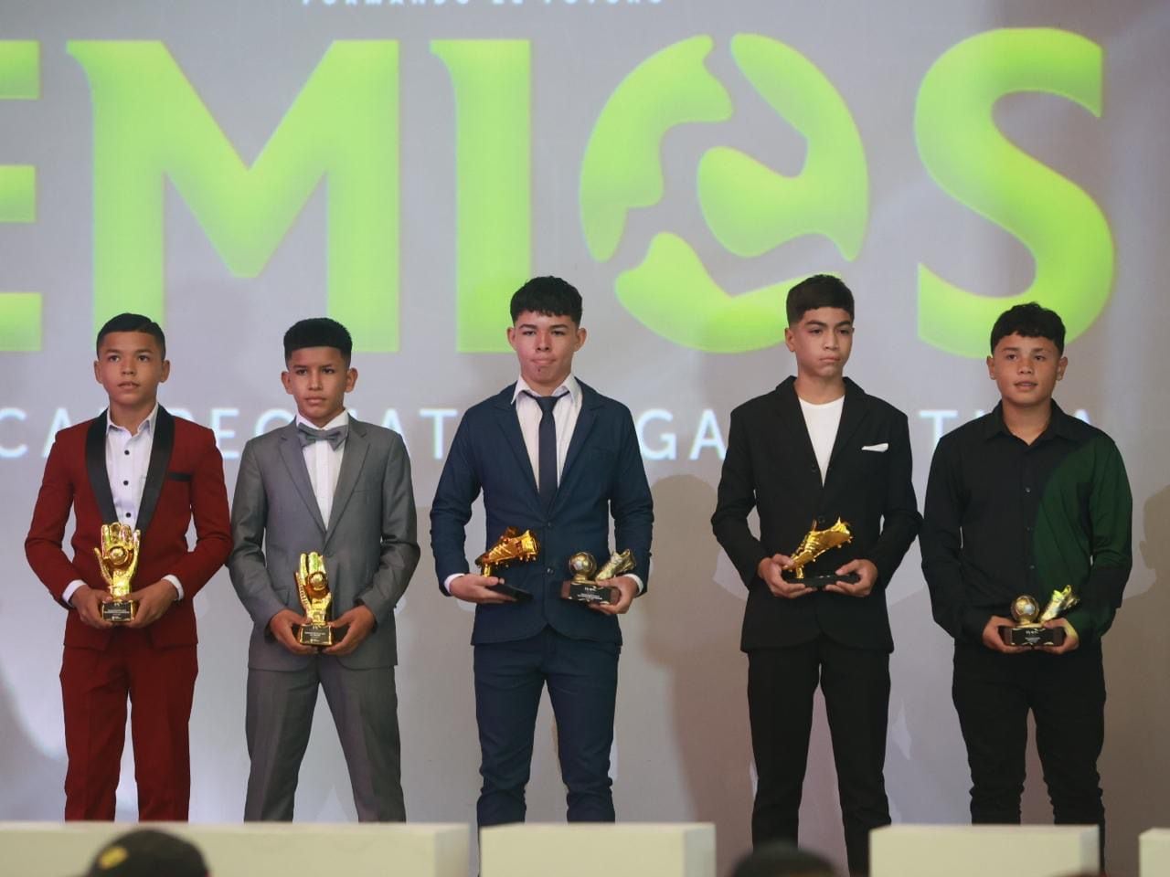 Nilmar Miranda (Alajuelense), Darién Oconitrillo (Santos), Carlos Arguedas (Alajuelense), Darrell Montero (Santos) e Ian Alemán (Sporting) fueron los premiados en la U-13.