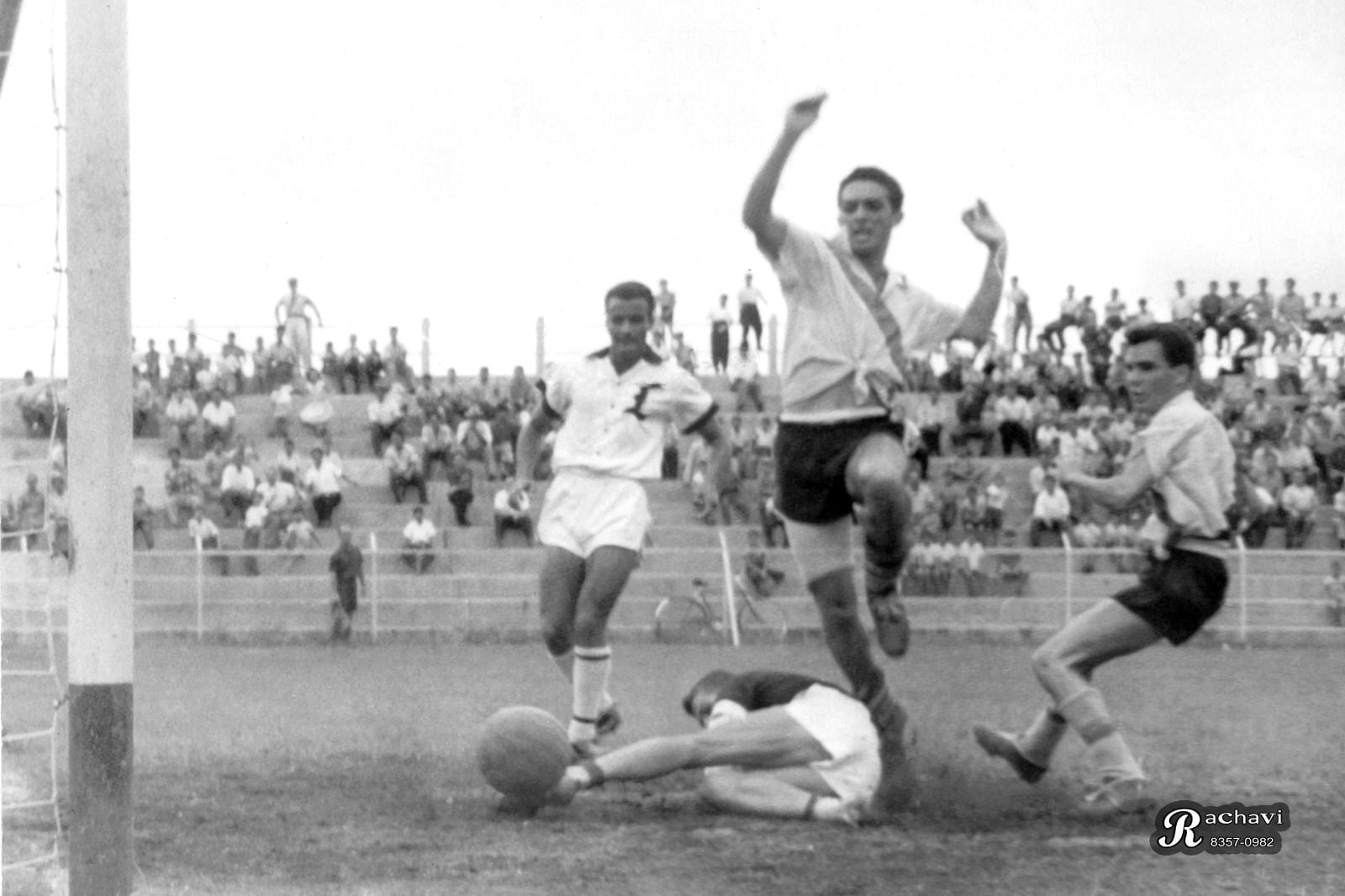 Danilo Montero conquistó dos títulos con el Club Sport Herediano, en 1955 y 1961.