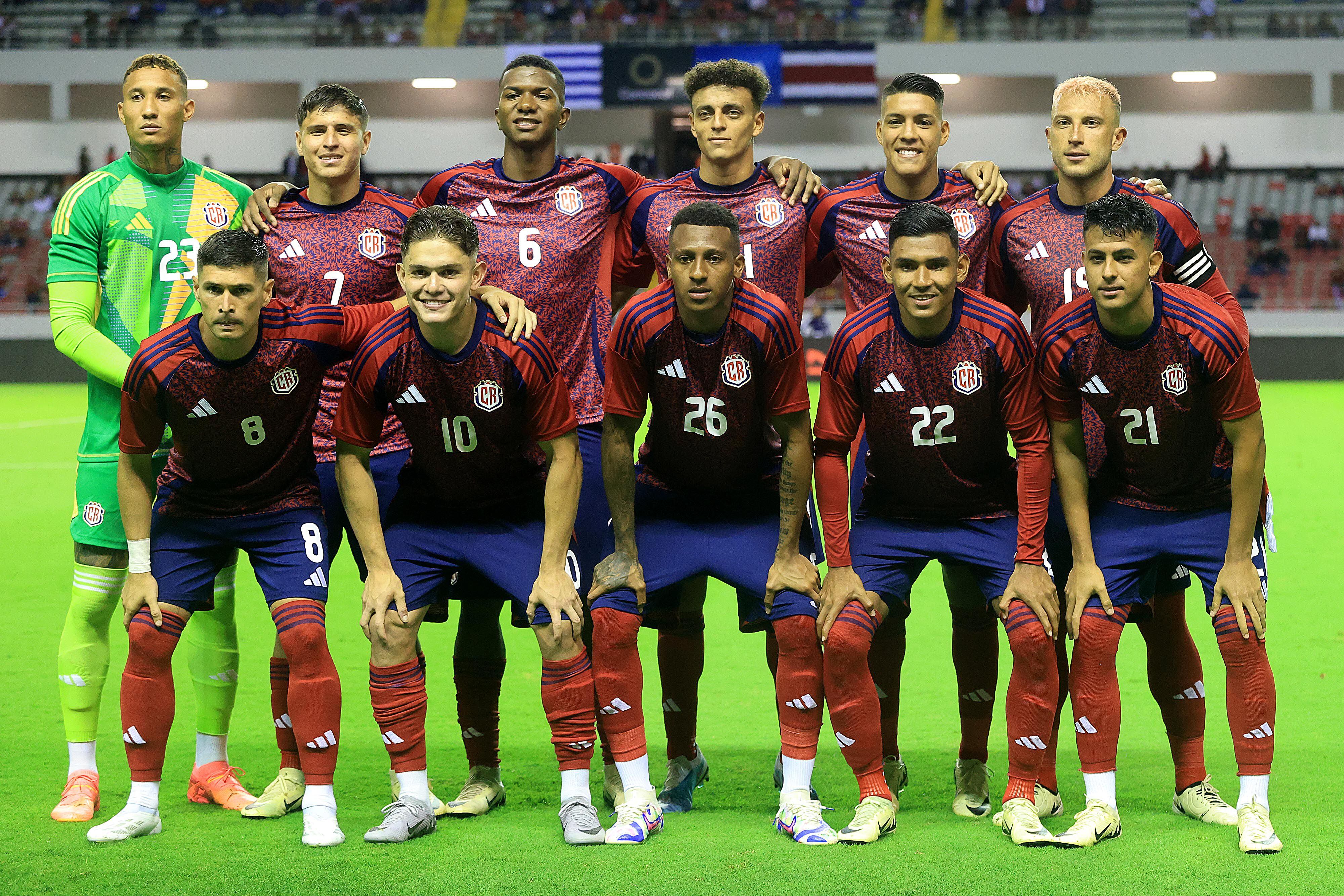 La Selección de Costa Rica está en medio de un cambio generacional. El técnico Gustavo Alfaro le abrió las puertas de la Nacional a jóvenes que buscan consolidarse. El fogueo ante Uruguay fue una muestra de esto. 