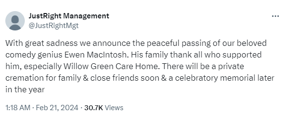 La empresa representante del actor Ewen MacIntosh, 'JustRight Management', dio a conocer la noticia del fallecimiento este miércoles 21 de febrero.