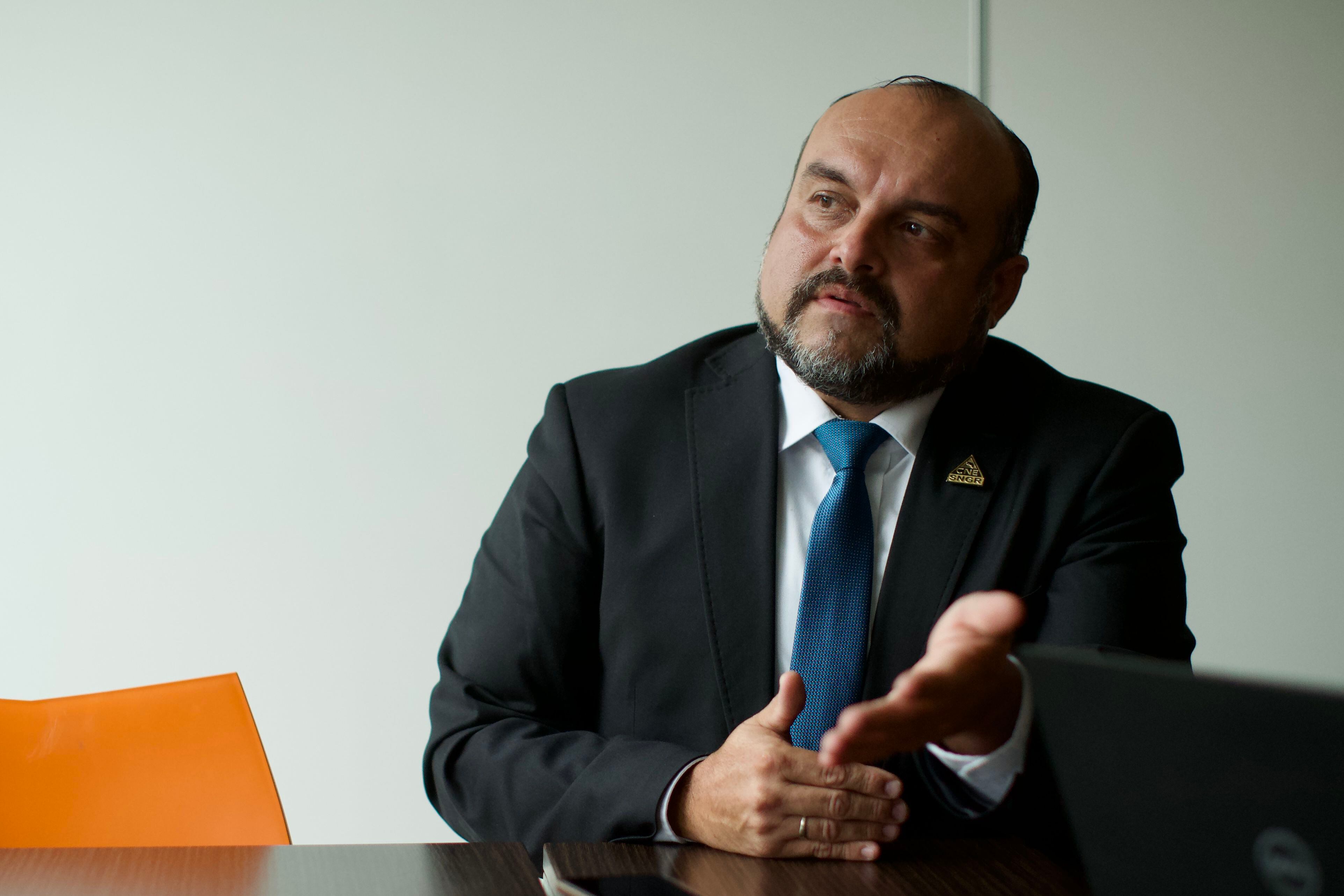Alejandro Picado, presidente ejecutivo de la CNE, rechazó responder preguntas sobre la intención de contratar a UNOPS. 