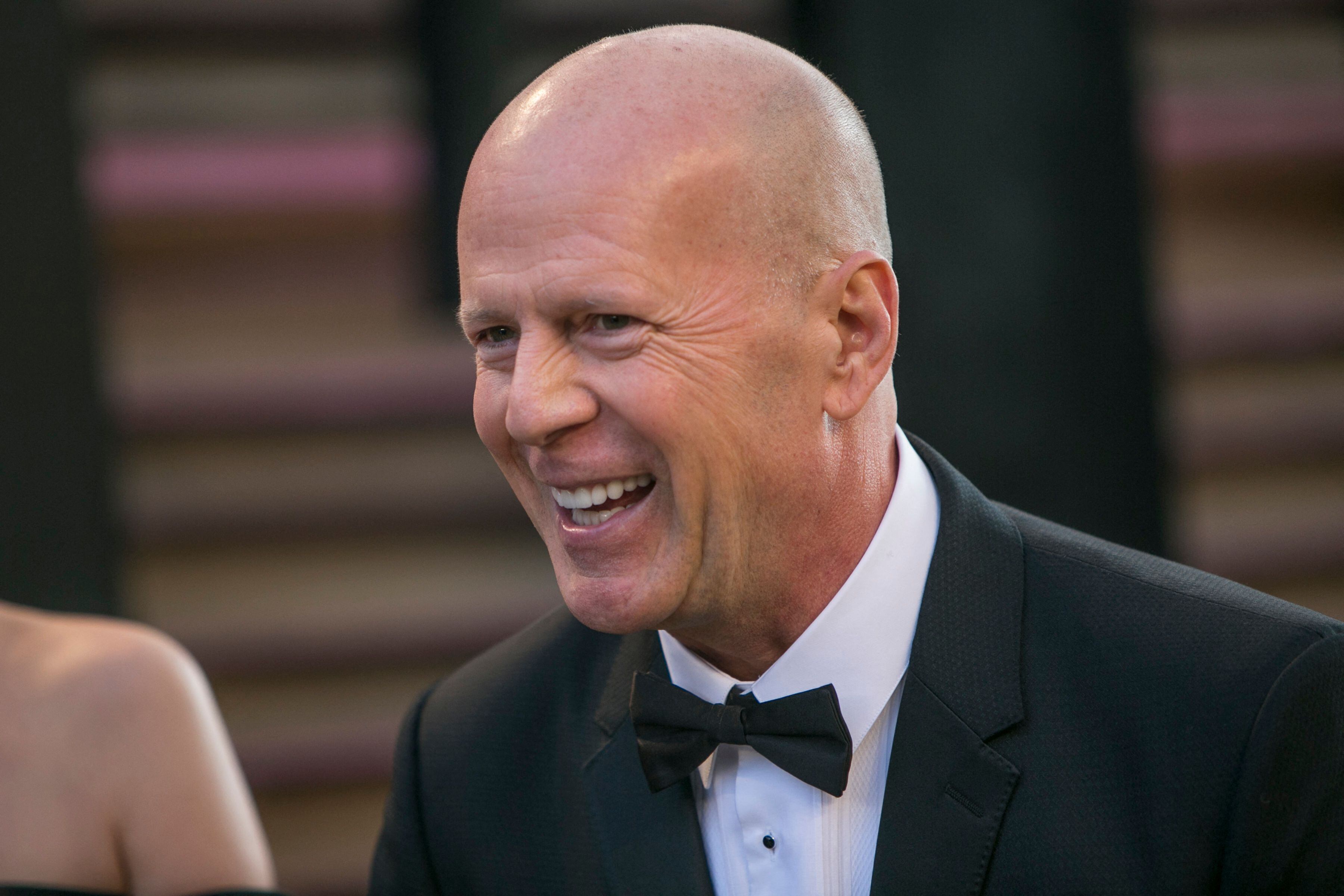 Bruce Willis: El actor de ‘Duro de matar’ muestra su faceta de abuelo en tierna foto con su nieta