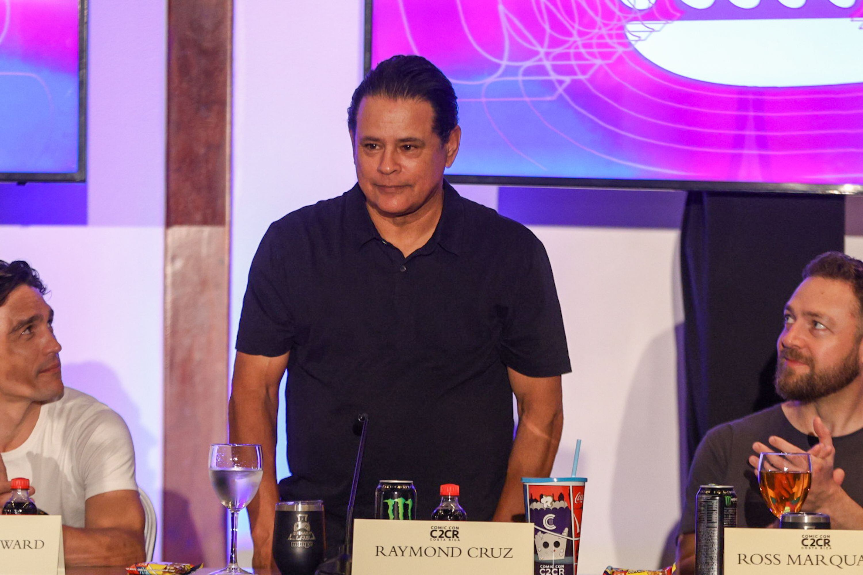 El actor Raymond Cruz, el Tuco Salamanca de 'Breaking Bad', se comportó de manera muy amena en la conferencia de prensa del Comic Con Costa Rica 2024.