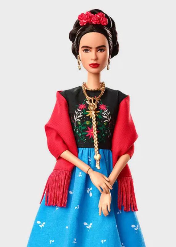 En el 2018, en conmemoración al Día Internacional de la Mujer, la compañía Mattel lanzó una Barbie inspirada en Frida Kahlo.