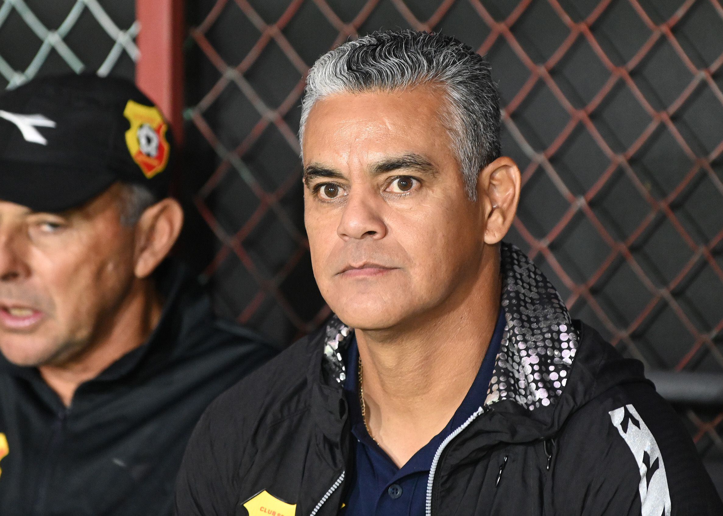 ¿Héctor ‘Pity’ Altamirano tiene castigado a John Jairo Ruiz por su expulsión ante Toluca?