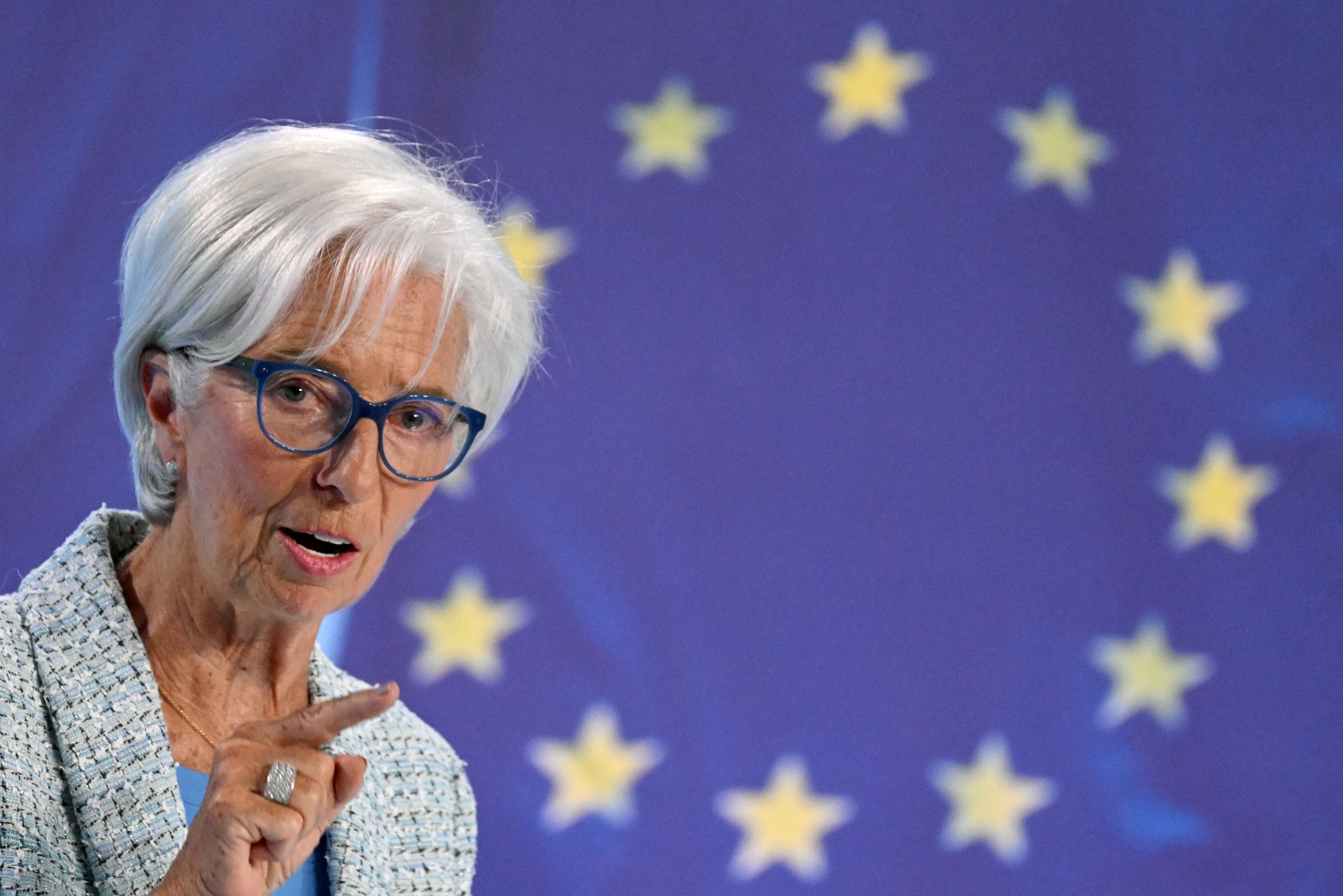 El Banco Central Europeo hizo su primer recorte de las tasas de interés desde 2019, pero dio pocas pistas sobre su próximo movimiento. En la fotografía, Christine Lagarde, presidenta del BCE, durante una conferencia de prensa el 6 de junio.

