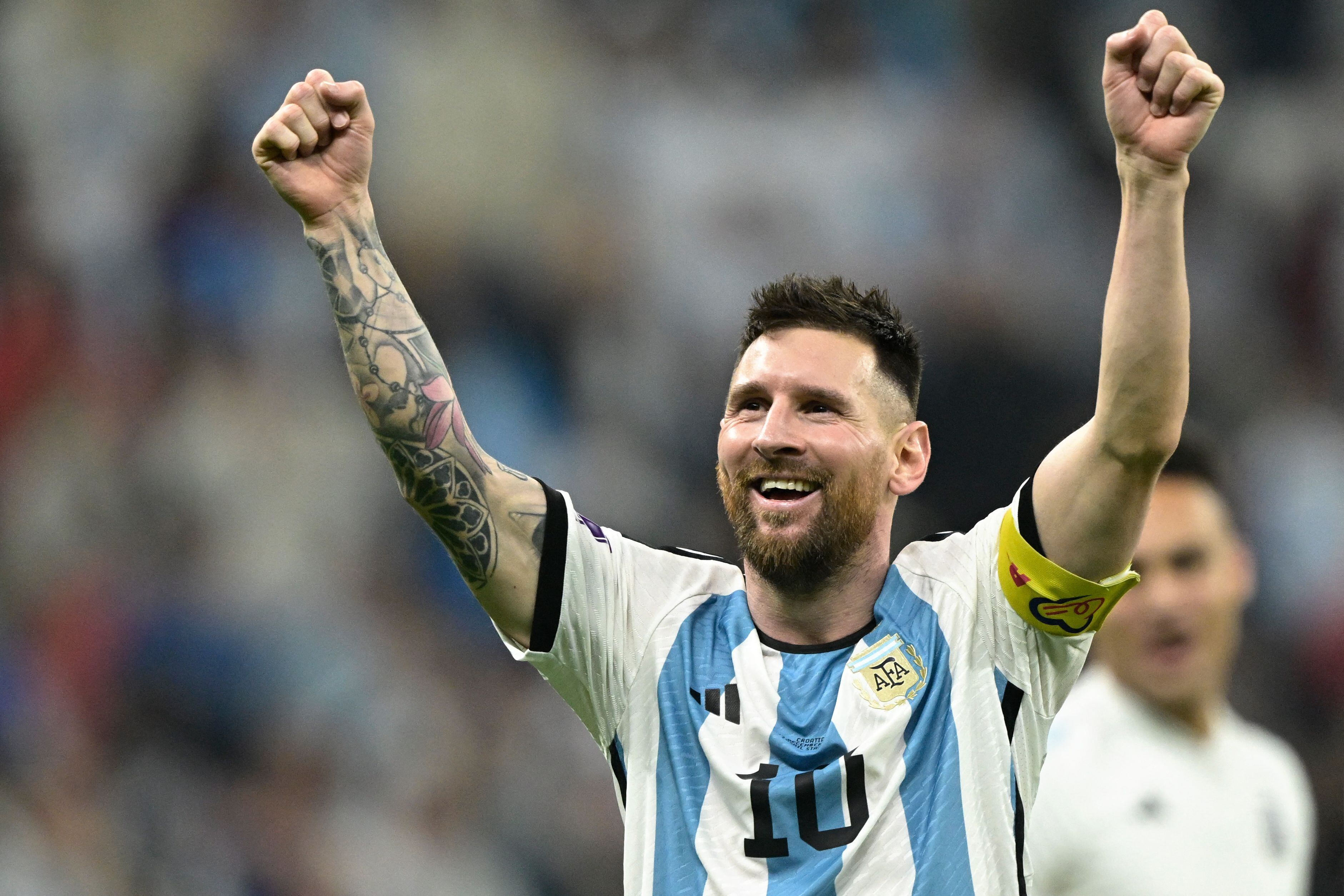 Lionel Messi fue la clave para que Argentina avanzara a la final del Mundial de Qatar 2022, al imponerse 3 a 0 a Croacia. El astro lo celebró a lo grande. 