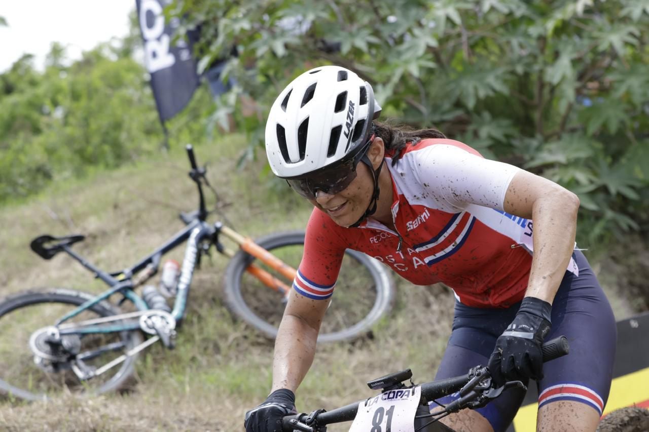 El reinado de Adriana Rojas en el ciclismo de montaña no parece tener fin