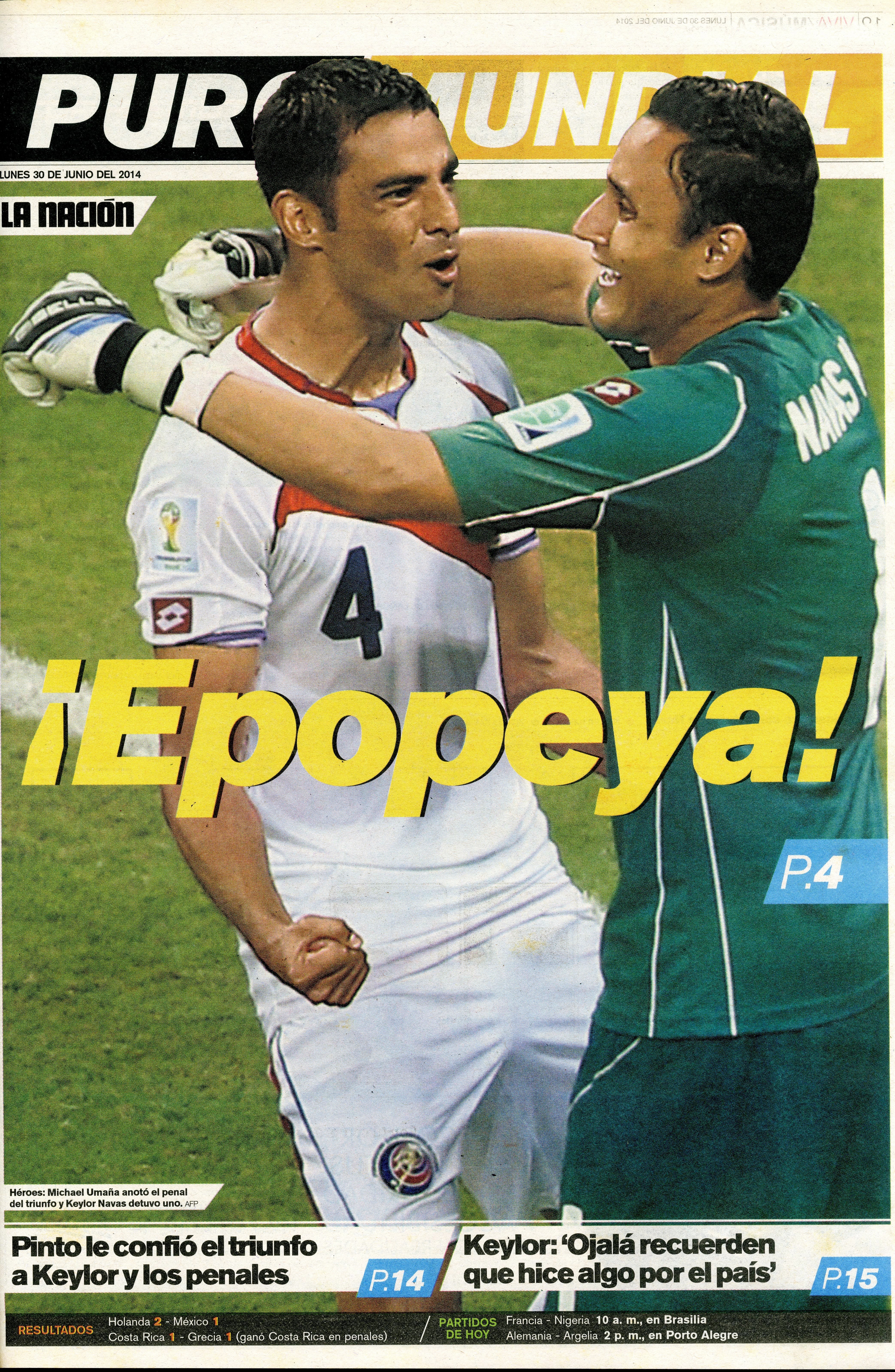Michael Umaña y Keylor Navas se abrazan, simbolizando cómo se encontraba toda Costa Rica ante lo hecho por estos héroes en el Mundial de Brasil 2014.