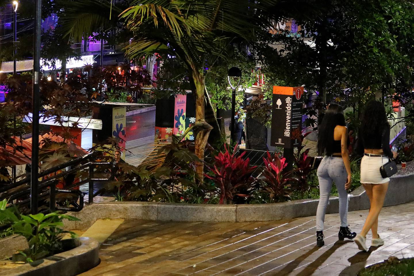 Medellín es una de las ciudades colombianas que más turistas reciben cada año. La prostitución es una de las actividades que las autoridades tienen bajo supervisión. Foto: AFP