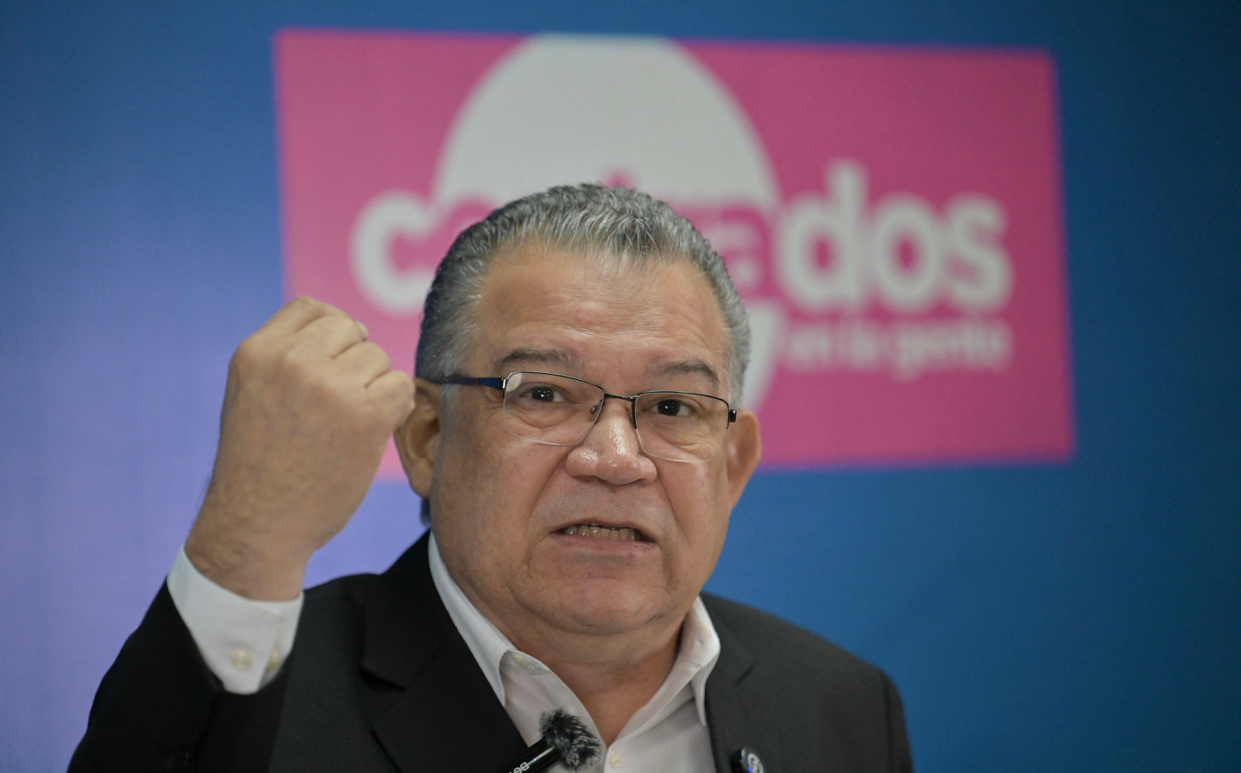 Enrique Márquez denunció que el gobierno de Nicolás Maduro intenta desalentar la participación electoral al detener a dirigentes opositores y generar desconfianza en el proceso electoral, con el fin de provocar abstención.