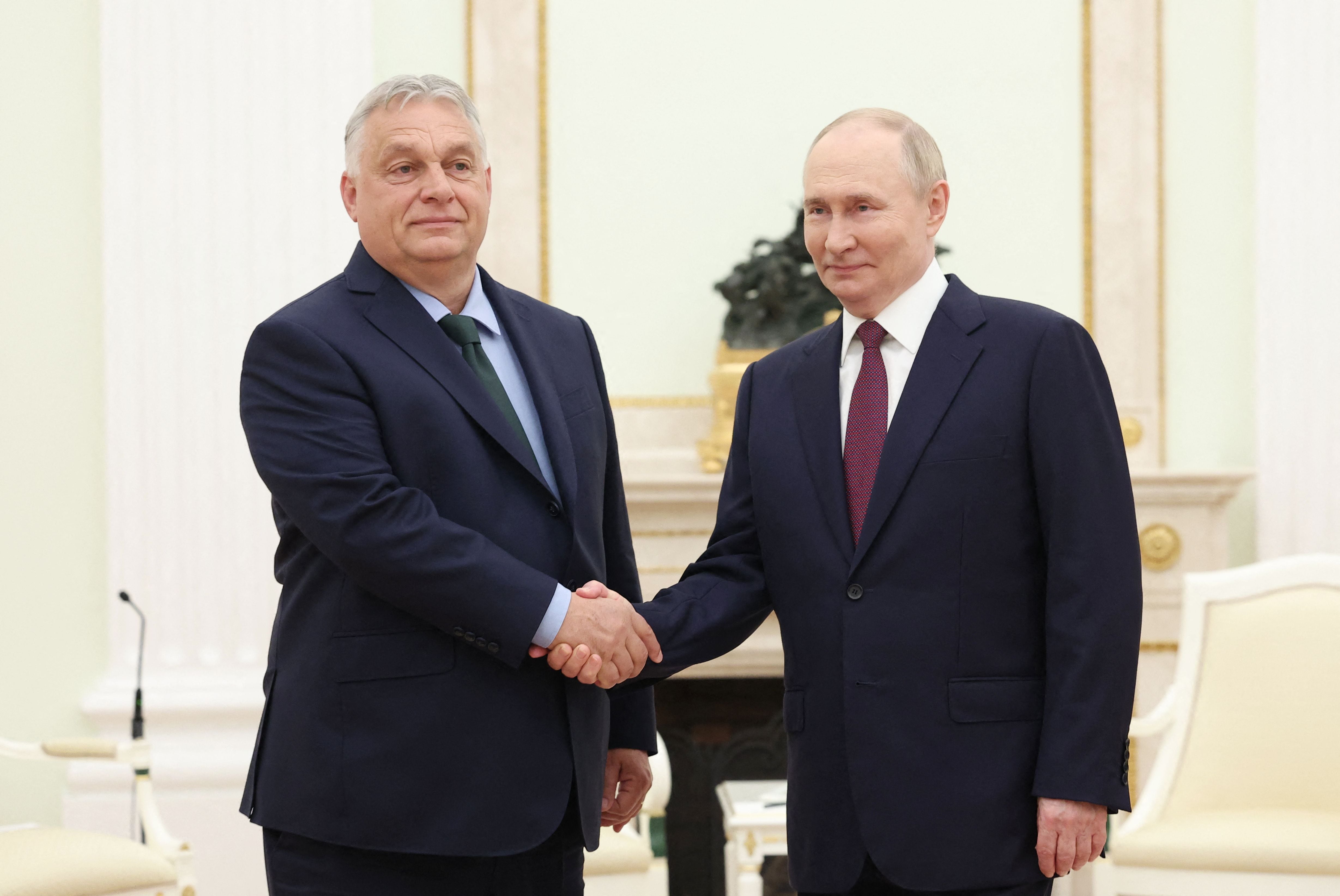 El presidente ruso, Vladimir Putin, y el primer ministro húngaro, Viktor Orban, son cercanos desde hace un tiempo. FOTO: AFP