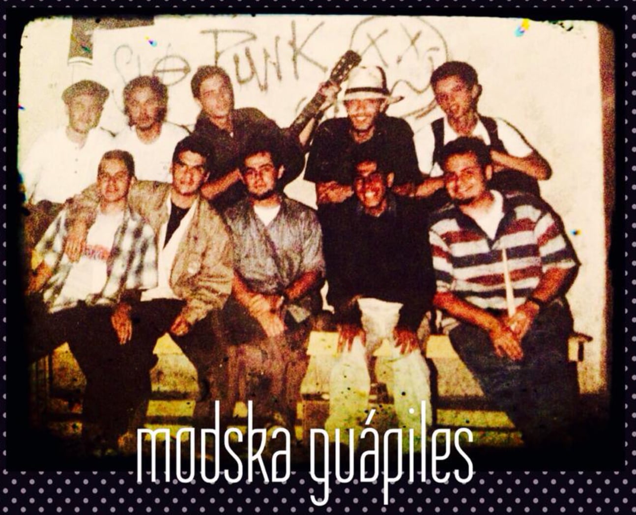 Hace 20 años, Mod Ska se fue consolidando como una de las bandas favoritas entre los amantes del rock y el ska en Costa Rica.  El grupo se presentó en varias partes del país.
