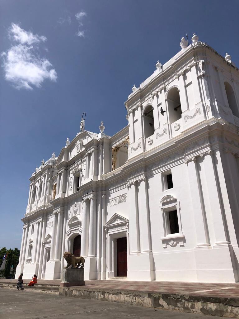 La Catedral de León, uno de los principales atractivos patrimoniales y religiosos de Nicaragua. Foto: José Andrés Céspedes.