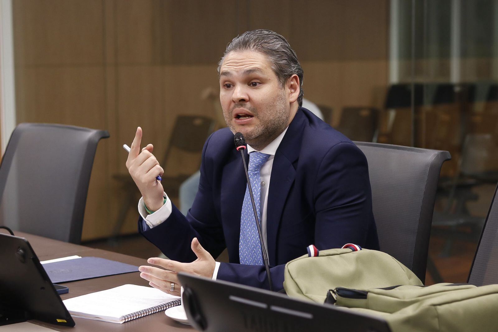 Jorge Rodríguez, ministro de Comunicación, fue criticado por el Colegio de Periodistas. Foto: Lilly Arce