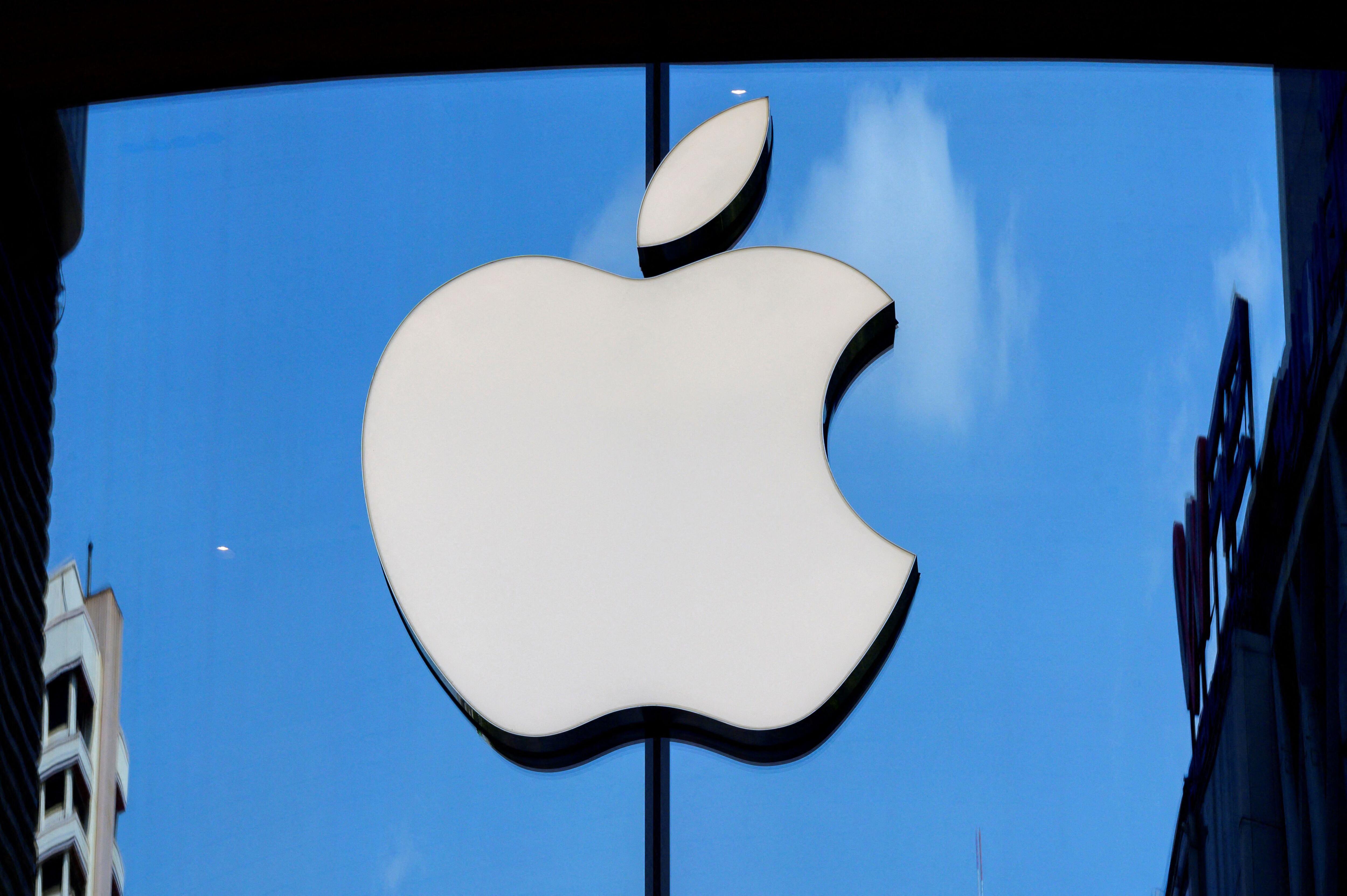 Apple ve caer su capitalización en $200.000 millones tras las restricciones al iPhone en China