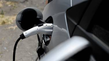 China pide a la OMC un panel de expertos por subsidios de Estados Unidos a carros eléctricos     