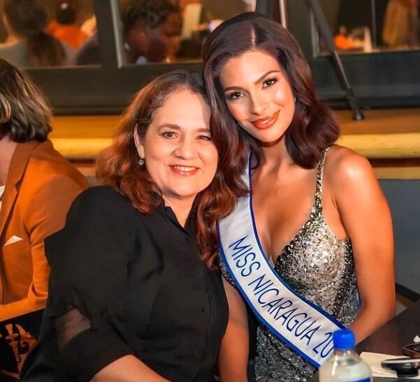 Sheynnis Palacios agradeció en redes sociales a Karen Celebertti su apoyo en el proceso del Miss Universo. Foto: Instagram