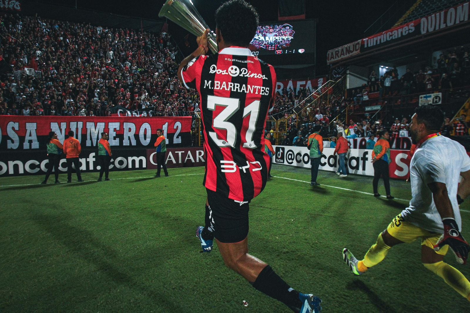 Club América y Alajuelense se coronan campeonas en México y Costa Rica