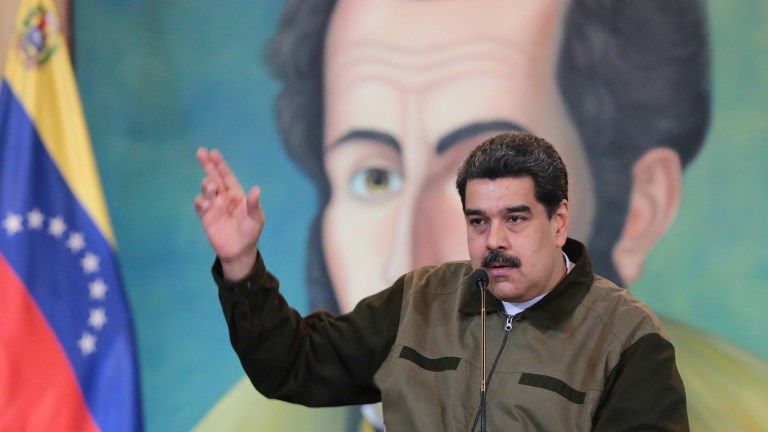 El gobierno de Maduro supervisa el ensayo electoral como parte de su estrategia para asegurar un tercer mandato presidencial en Venezuela.