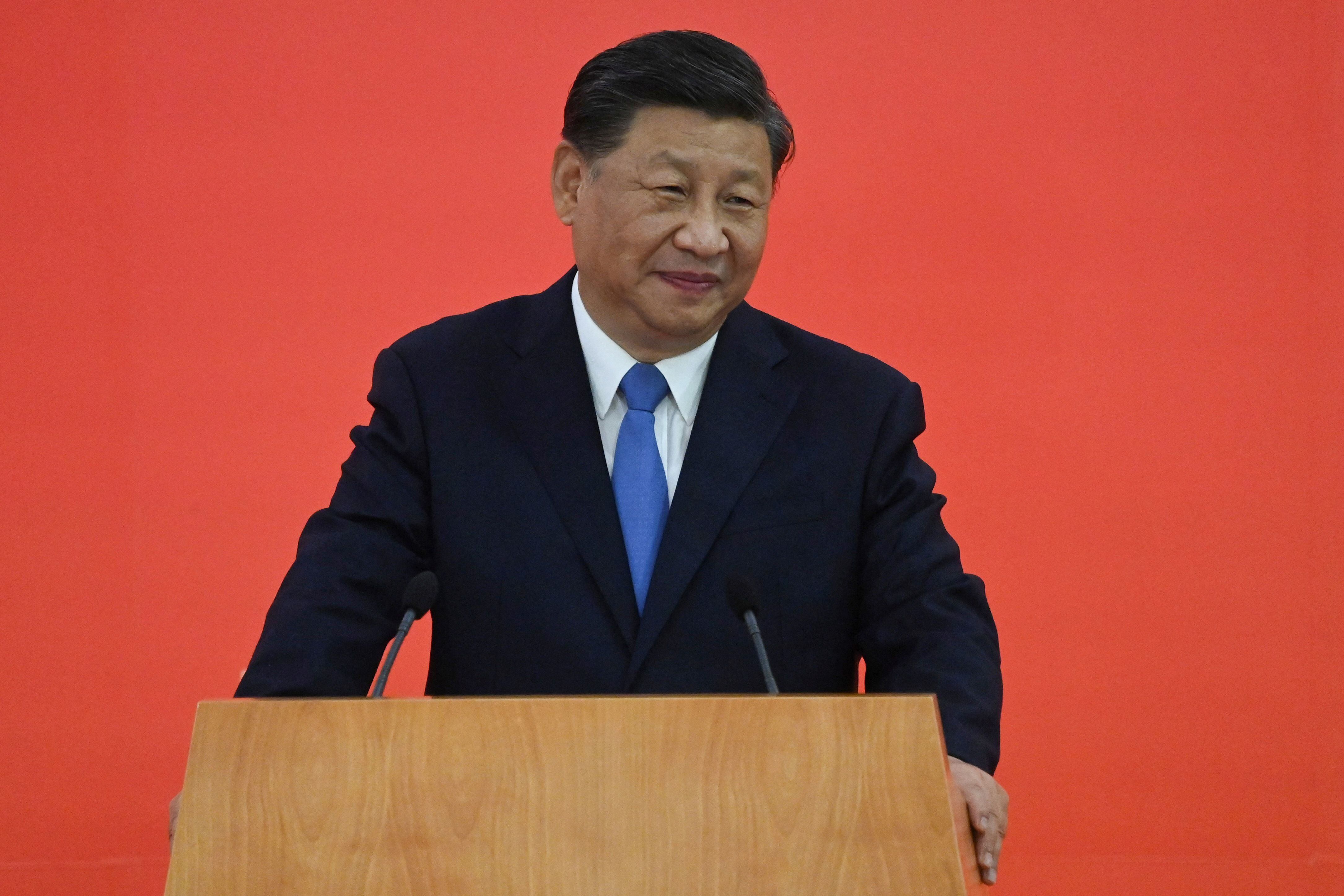 El Gobierno de Xi Jinping prometió maniobras militares en torno a la isla el jueves, entre ellas ‘el disparo de municiones reales de largo alcance’. 