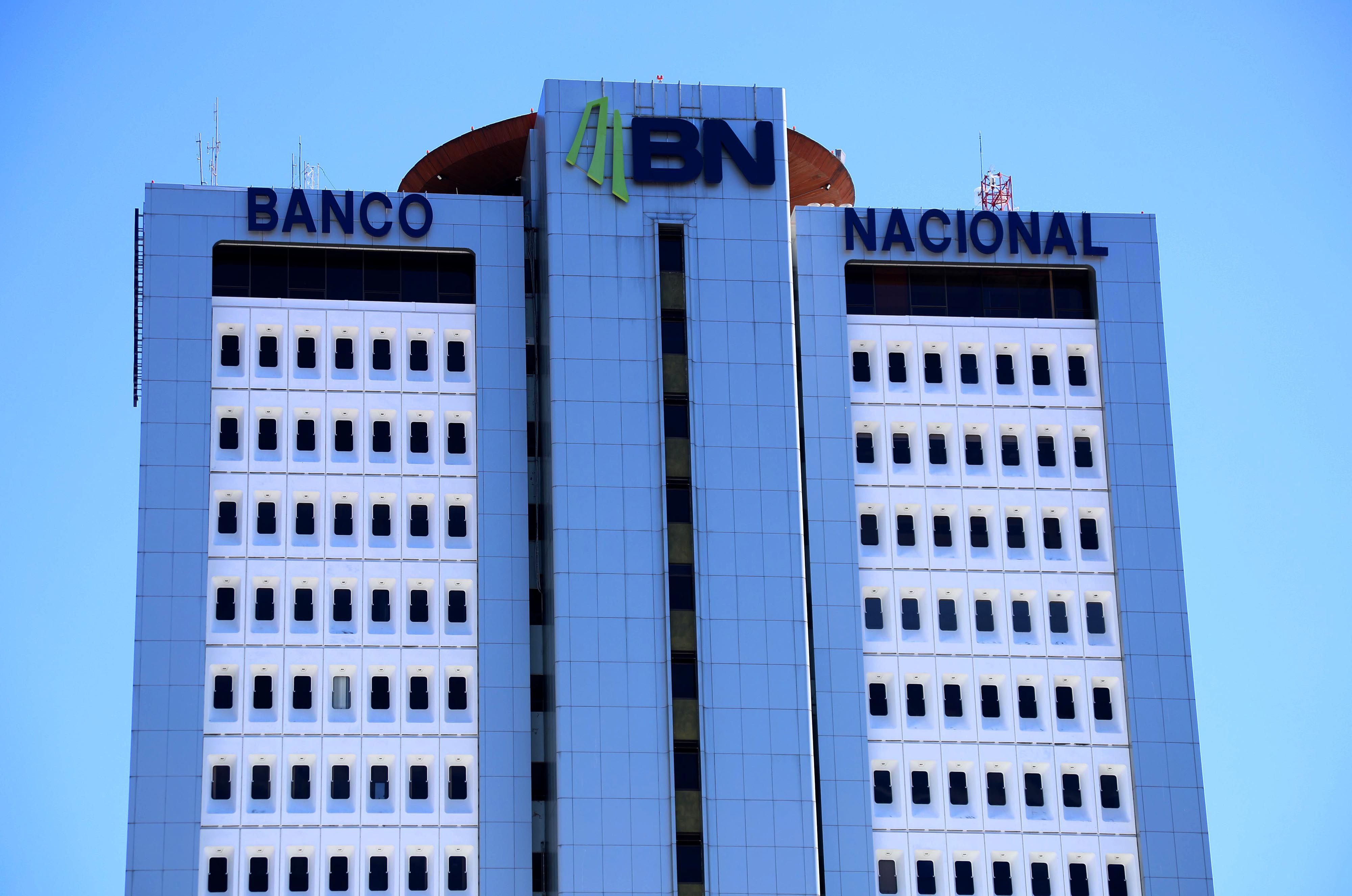 Banco Nacional cambia horarios de sus 152 sucursales