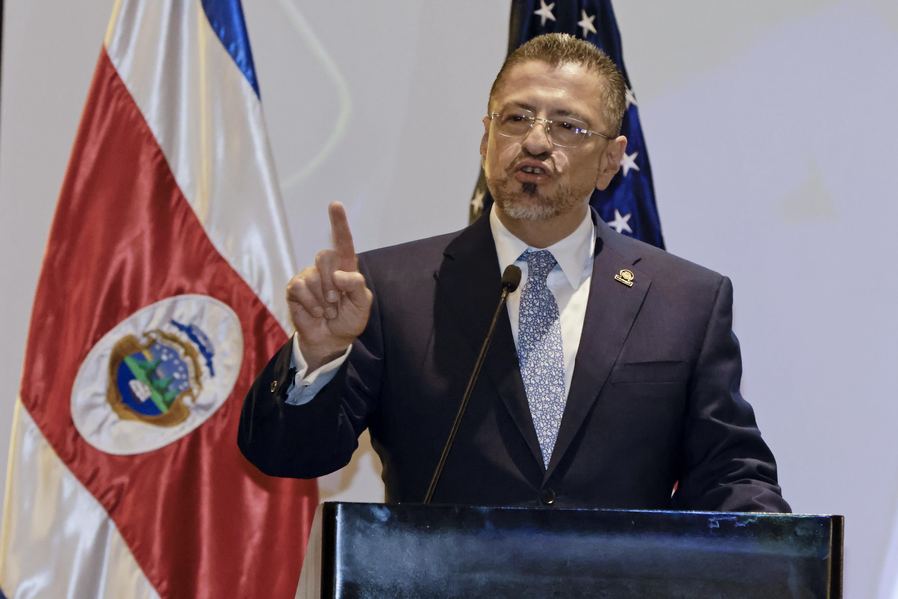 Rodrigo Chaves califica a Costa Rica como la ‘dictadura perfecta’ 
