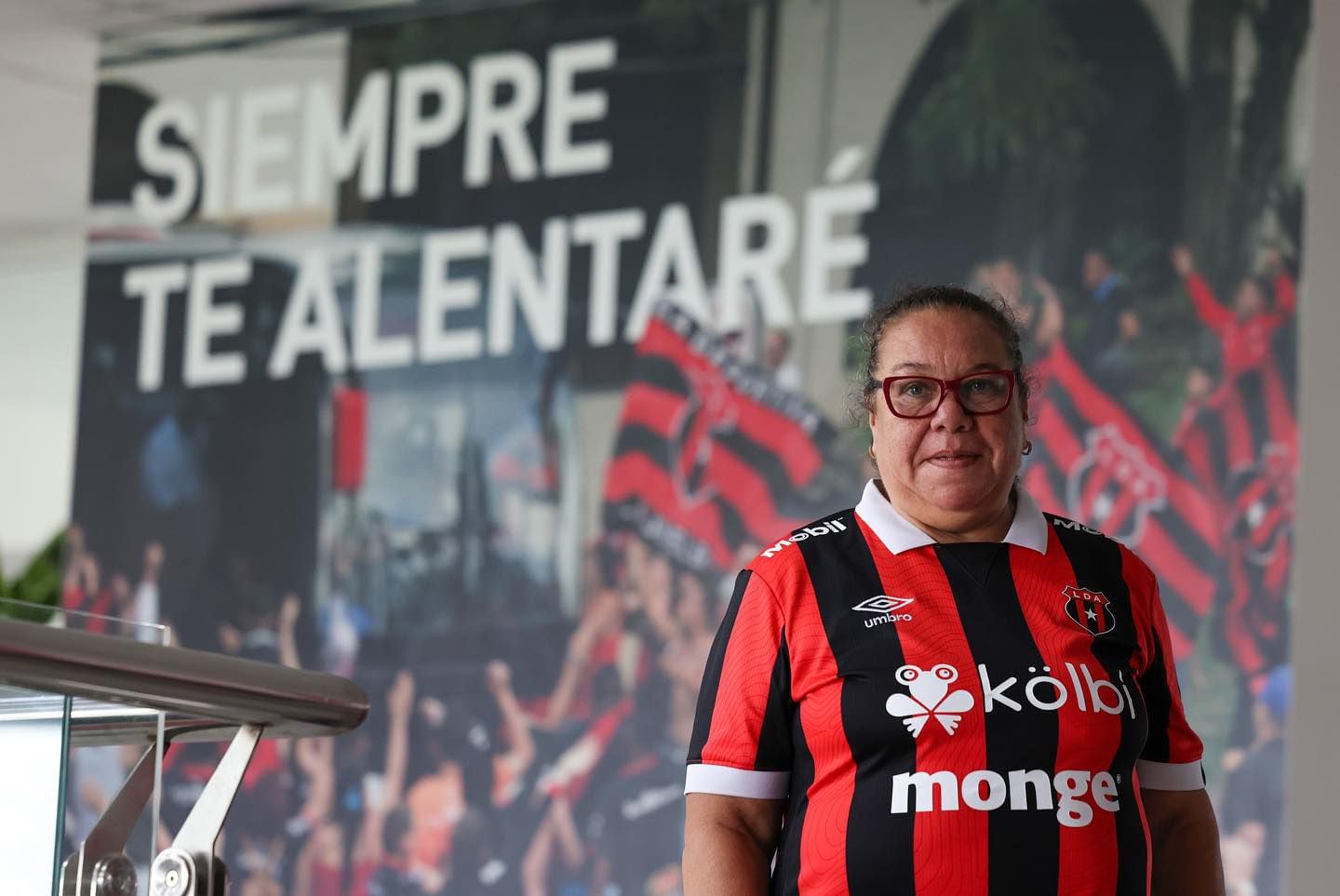 Mercedes Salas es una pieza clave en el éxito del equipo femenino de Liga Deportiva Alajuelense.