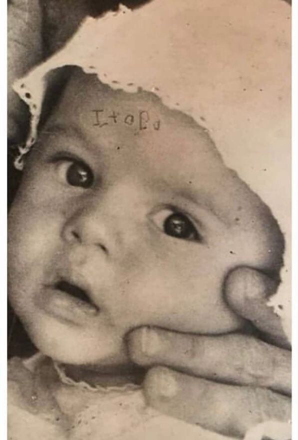 En esta fotografía aparece Ítalo Marenco, el presentador de 'Giros', cuando tenía dos meses de edad. 