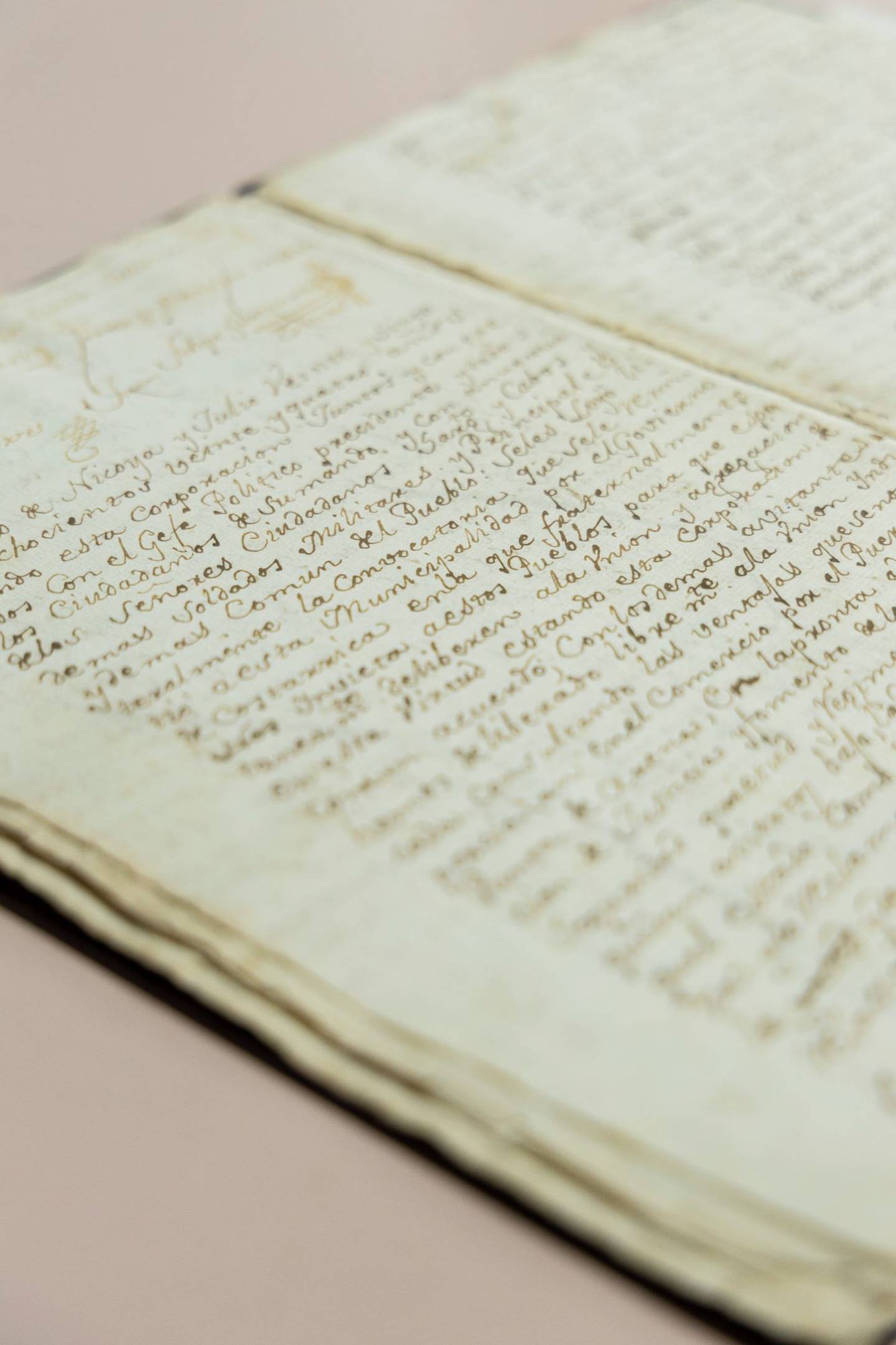 Esta acta da cuenta de la firma del tratado de la Anexión.

Fotografía: Archivo Nacional