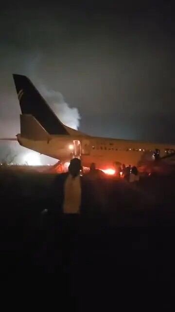 El Boeing 737 que se salió de la pista en un aeropuerto en Senegal y dejó 11 heridos, ocurrió a la 1:00 a. m. de este jueves 9 de mayo.
