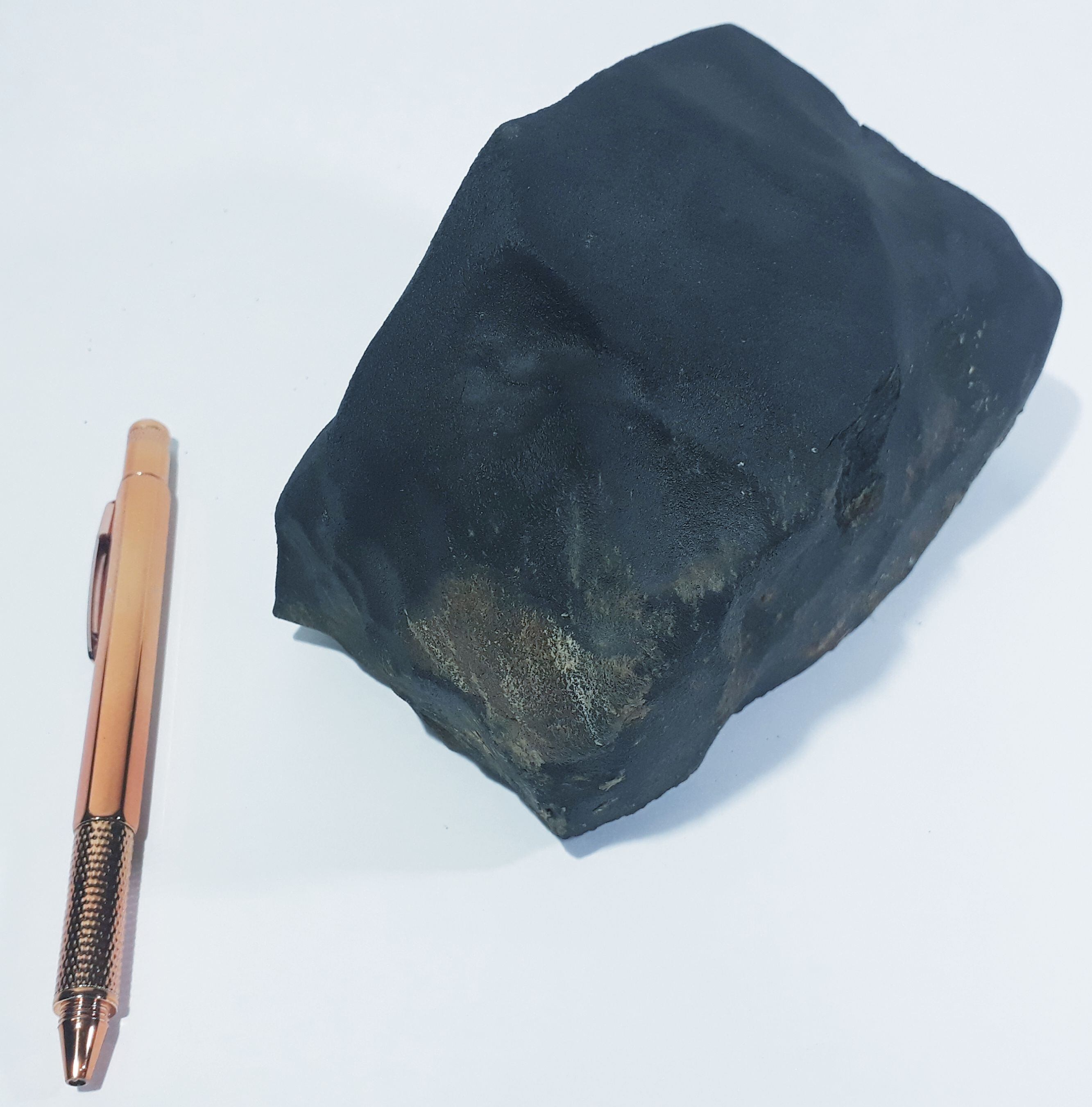 Contrario a lo que pasó en el 2019 con el meteorito Aguas Zarcas, el del martes no dejó rastros, pues fue un meteoro que explotó sobre el Pacífico.  Foto: Cortesía, Gerardo Soto.