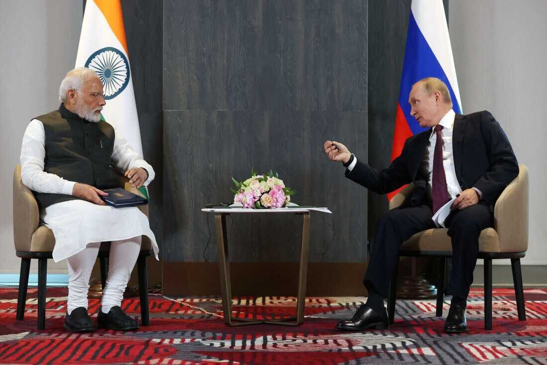 El primer ministro de la India, Narendra Modi, sostuvo una reunión el martes con el presidente ruso, Vladimir Putin, en la que criticó el bombardeo a un hospital infantil en Kiev. Foto: Alexandr Demyanchuk/SPUTNIK/AFP