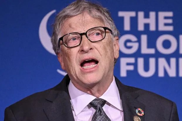Bill Gates mencionó que uno de los libros recomendados, 'Infectious Generosity' por Chris Anderson, ofrece un plan detallado para promover la generosidad no solo en individuos, sino también en gobiernos y negocios.

