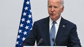 Joe Biden concede subsidios por $1.700 millones para desarrollar sector de vehículos eléctricos de Estados Unidos