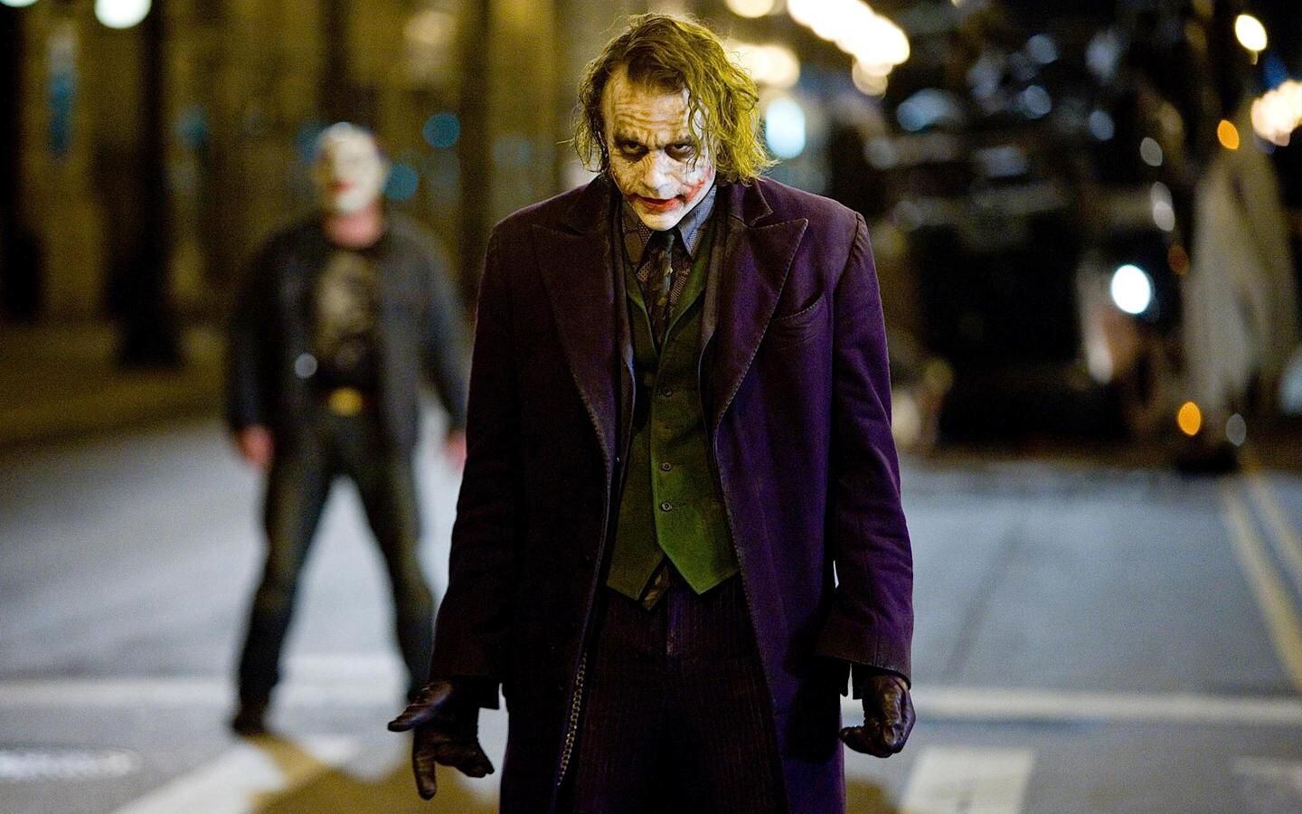 Heath Ledger dio una de sus mejores interpretaciones al encarnar al Joker. Incluso, por su desempeño, se le otorgaría el Premio Óscar, de forma póstuma. Foto: Archivo - WB