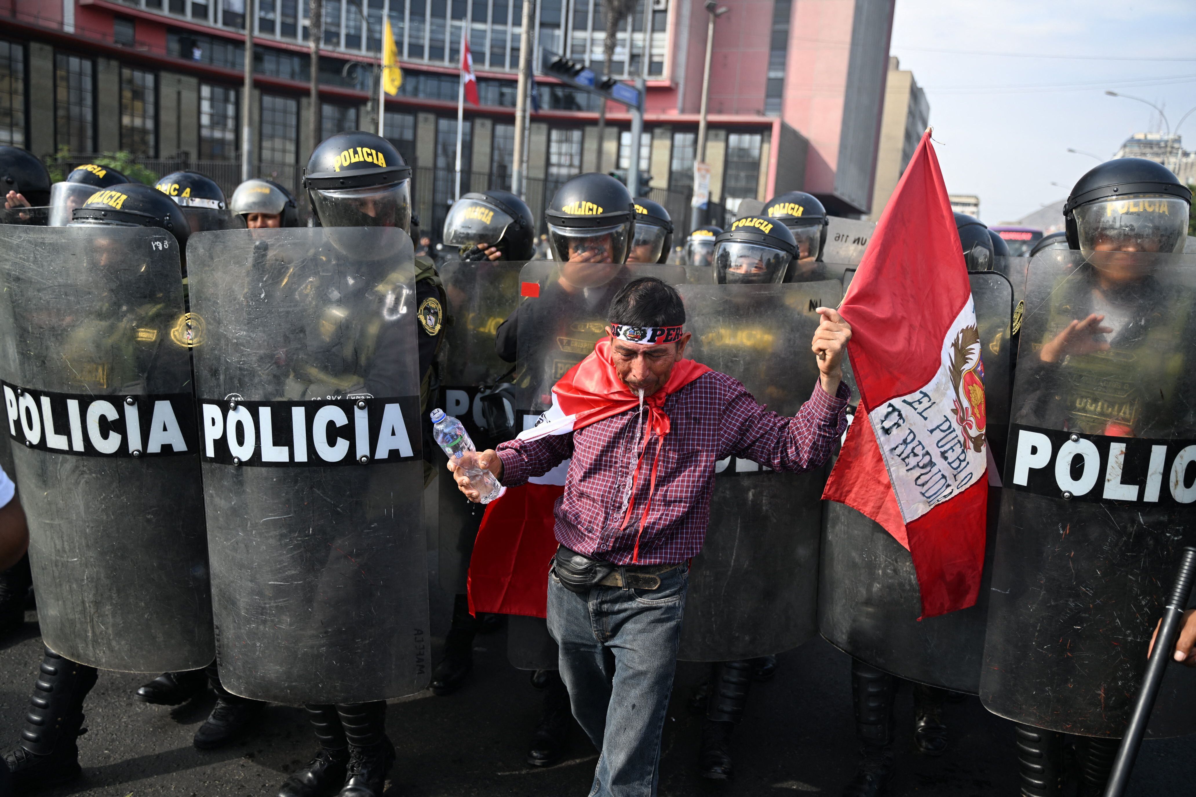 Perú defiende gestión de protestas en la ONU ante críticas por uso de fuerza