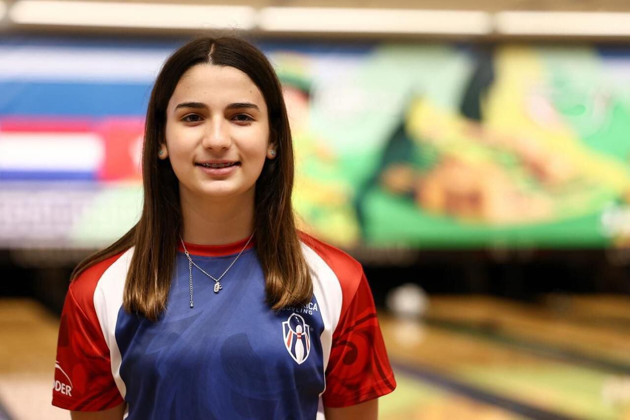 Costa Rica tiene una campeona mundial en boliche de solo 15 años