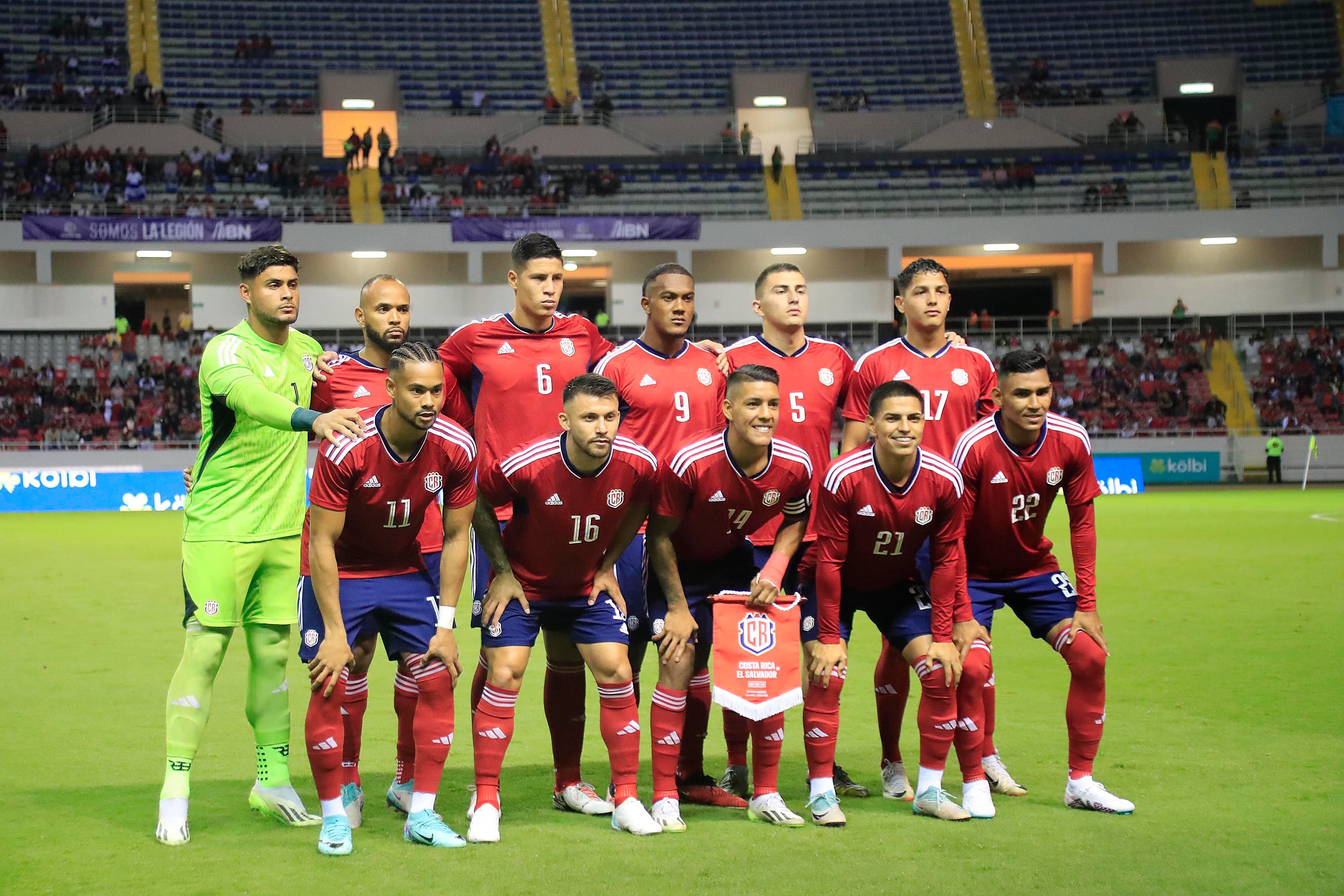 El técnico Gustavo Alfaro realizó varias pruebas para el fogueo de la Selección de Costa Rica ante El Salvador. 