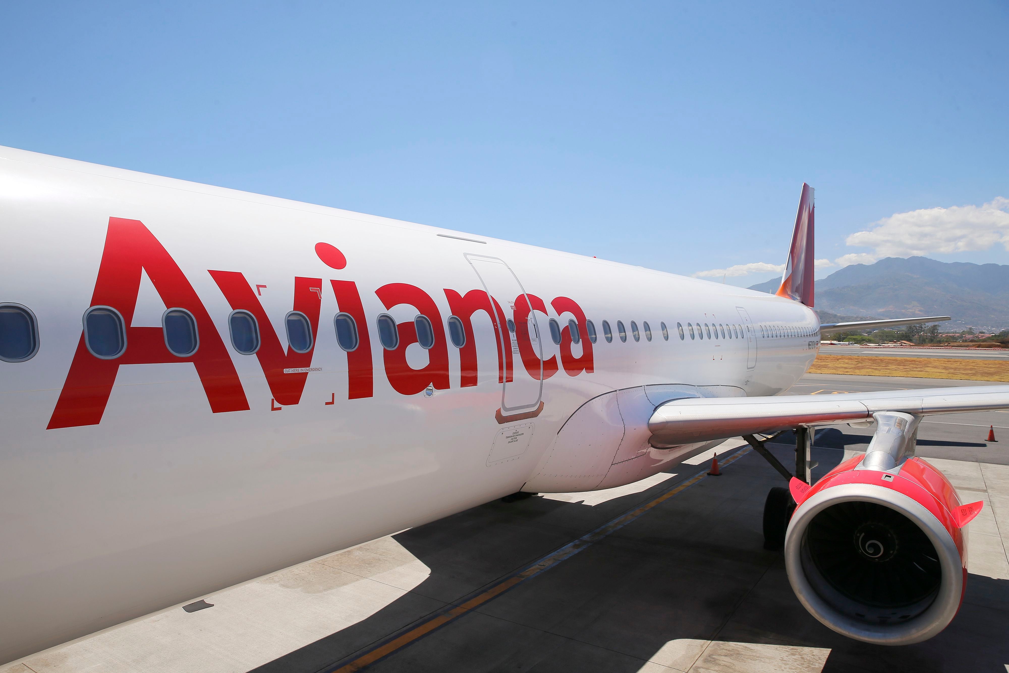 Avianca comentó a 'La Nación' que aún están por confirmar las nacionalidades y países a los que aplica las nuevas condiciones de salida de pasajeros internacionales.