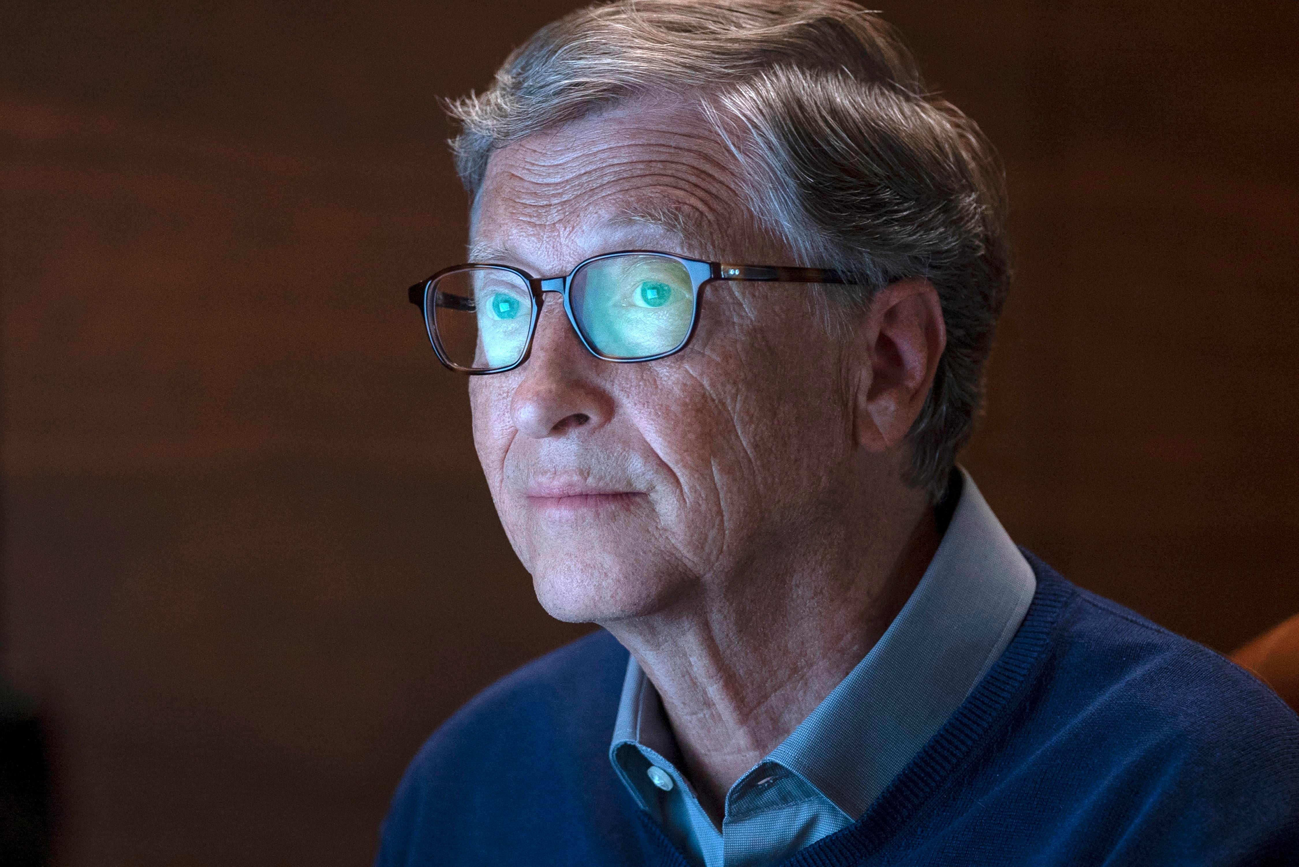 Bill Gates revela en qué recomienda invertir