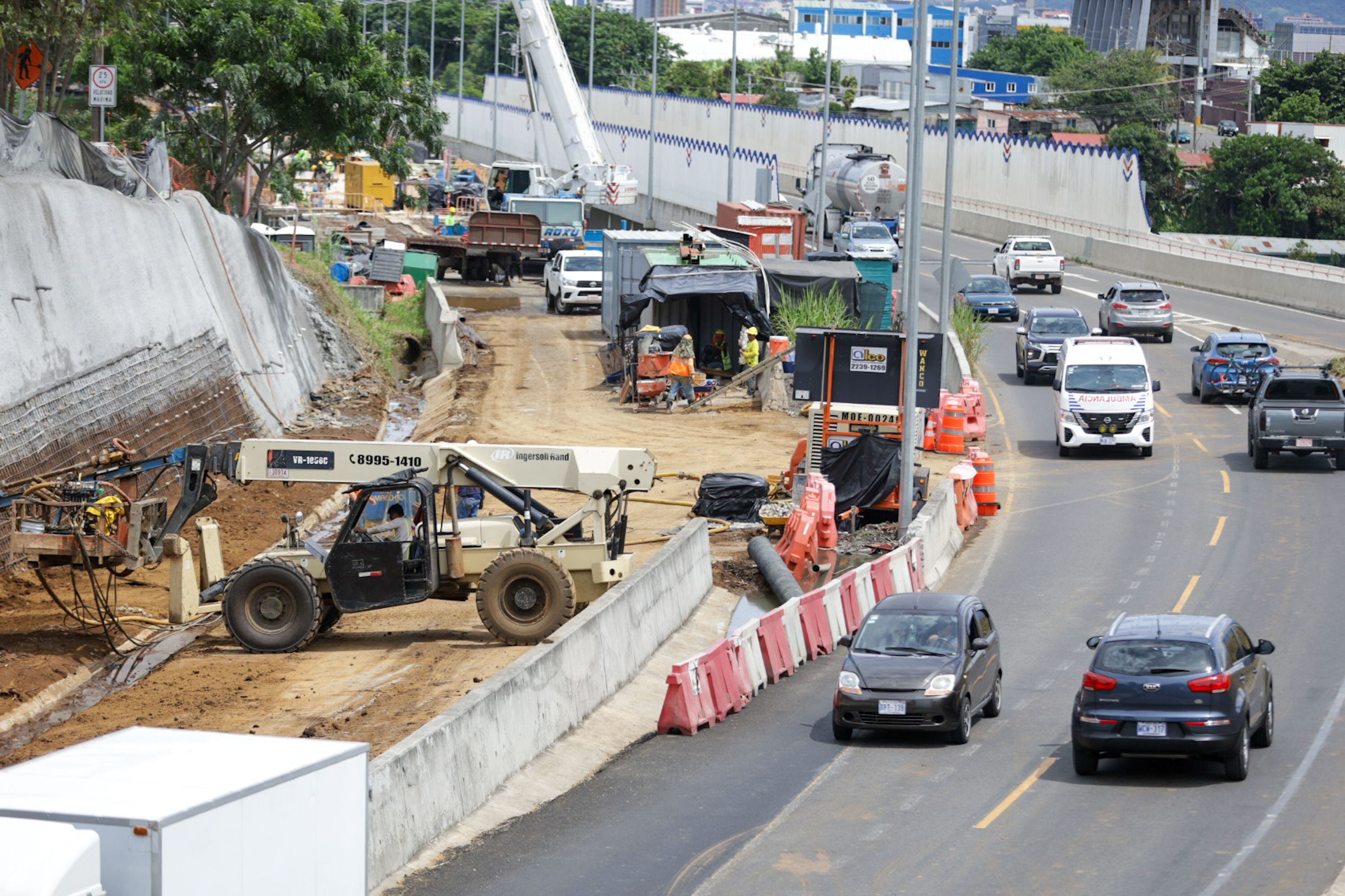 La ampliación del puente conocido como del Saprissa será entregada el próximo 27 de setiembre. 