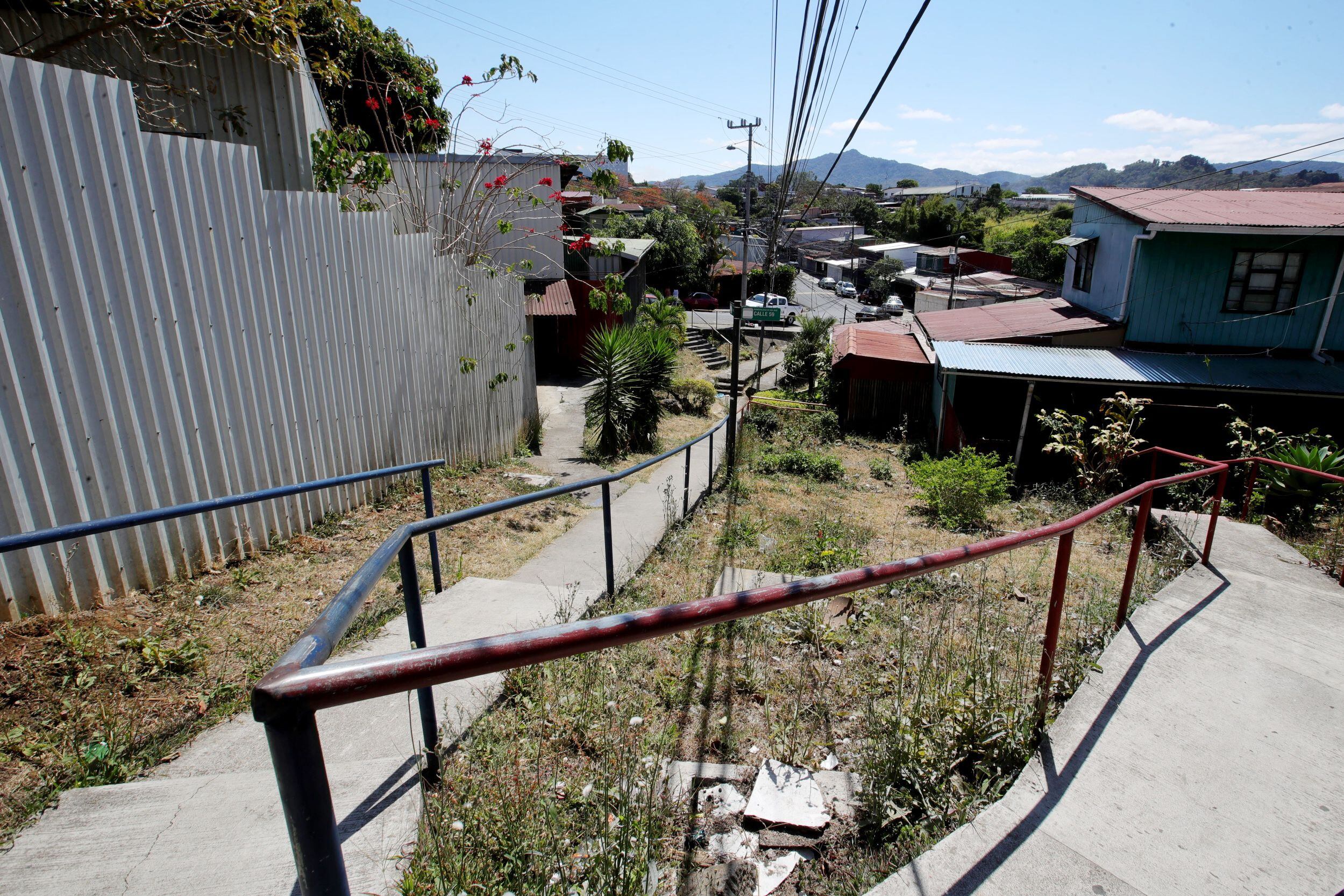 Las balaceras en barrio La Gloria en Zapote son frecuentes y en el último mes han ocurrido casi a diario. 