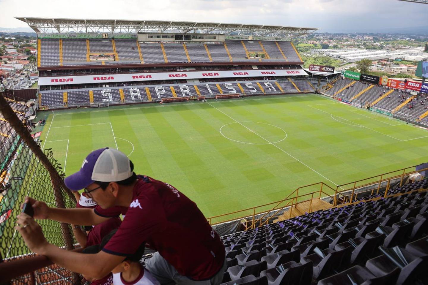 Así lucía el Estadio Ricardo Saprissa a falta de dos horas para el inicio del partido de vuelta de la fase final contra Liga Deportiva Alajuelense.