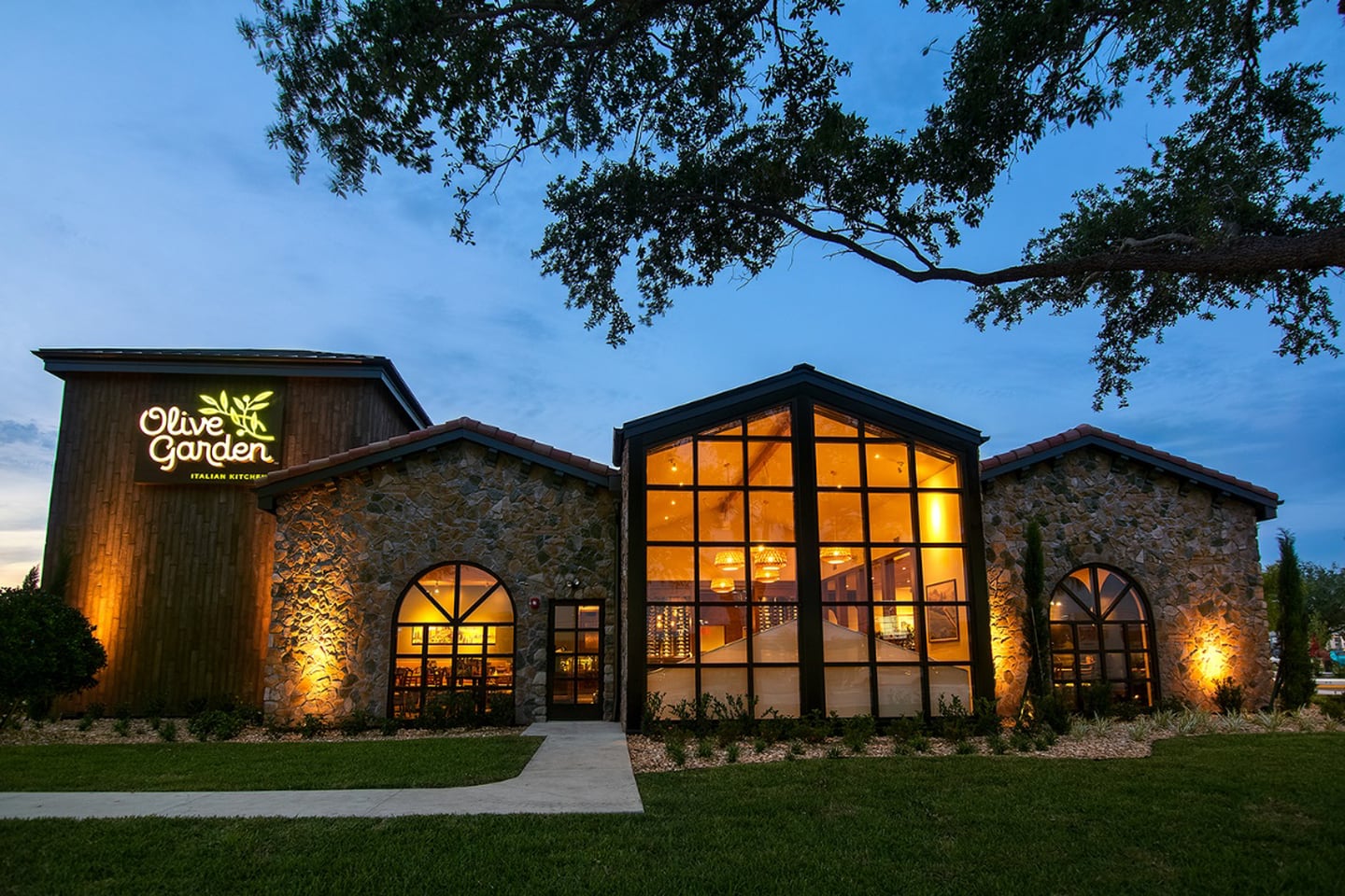 La cadena de restaurantes Olive Garden, especializada en comida italiana, abrirá tres locales en el país cuya inversión ascenderá a $3,9 millones. Foto: Cortesía Olive Garden.